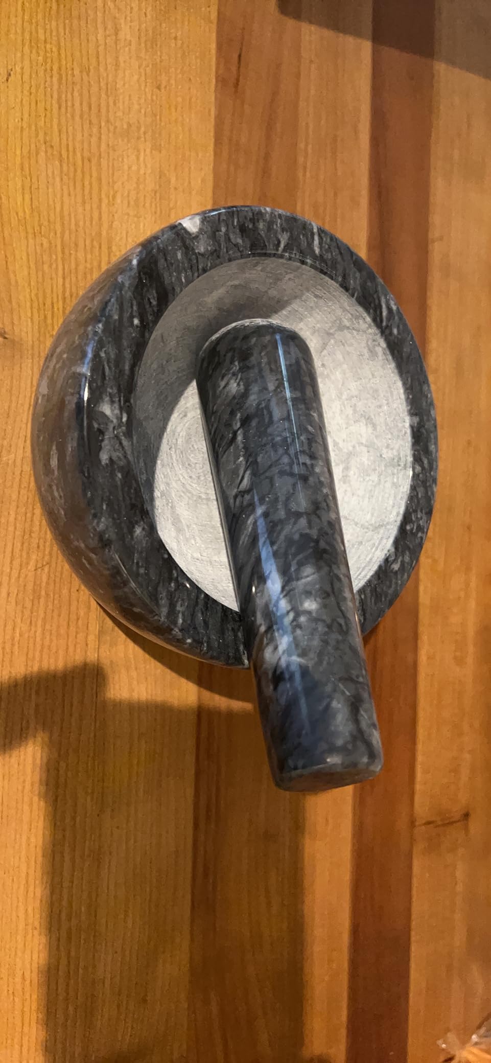 Tera Marble Mortar and Pestle Set Large Solid Stone Grinder Spice Herb Grinder Pill Crusher (Black, Diameter 5.5