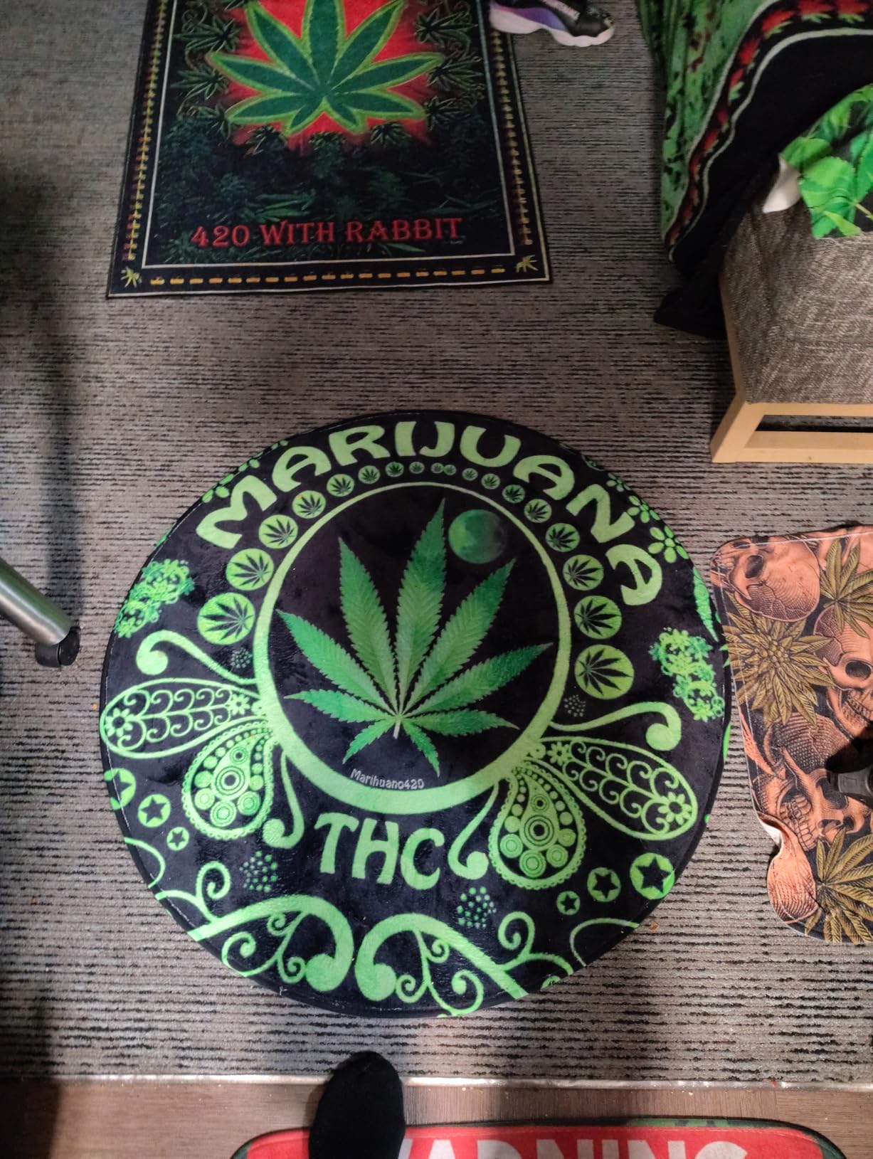 Round Area Rug Soft Flannel Nursery Rugs Carpet Non Slip Round Floor Mat Carpets for Living Room Bedroom Kitchen (Magic Smoking Sacred, 3ft Diameter) customer photo 1