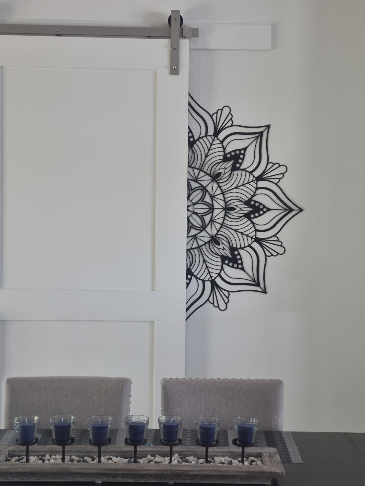 ESTART Large Metal Mandala Wall Art, Unique Lotus Flower Metal Wall Decor Artwork, Large Sacred Headboard Sign, Suitable for Bedroom, Living Room, Office and Home Indoor and Outdoor Decoration (Black) customer photo 1