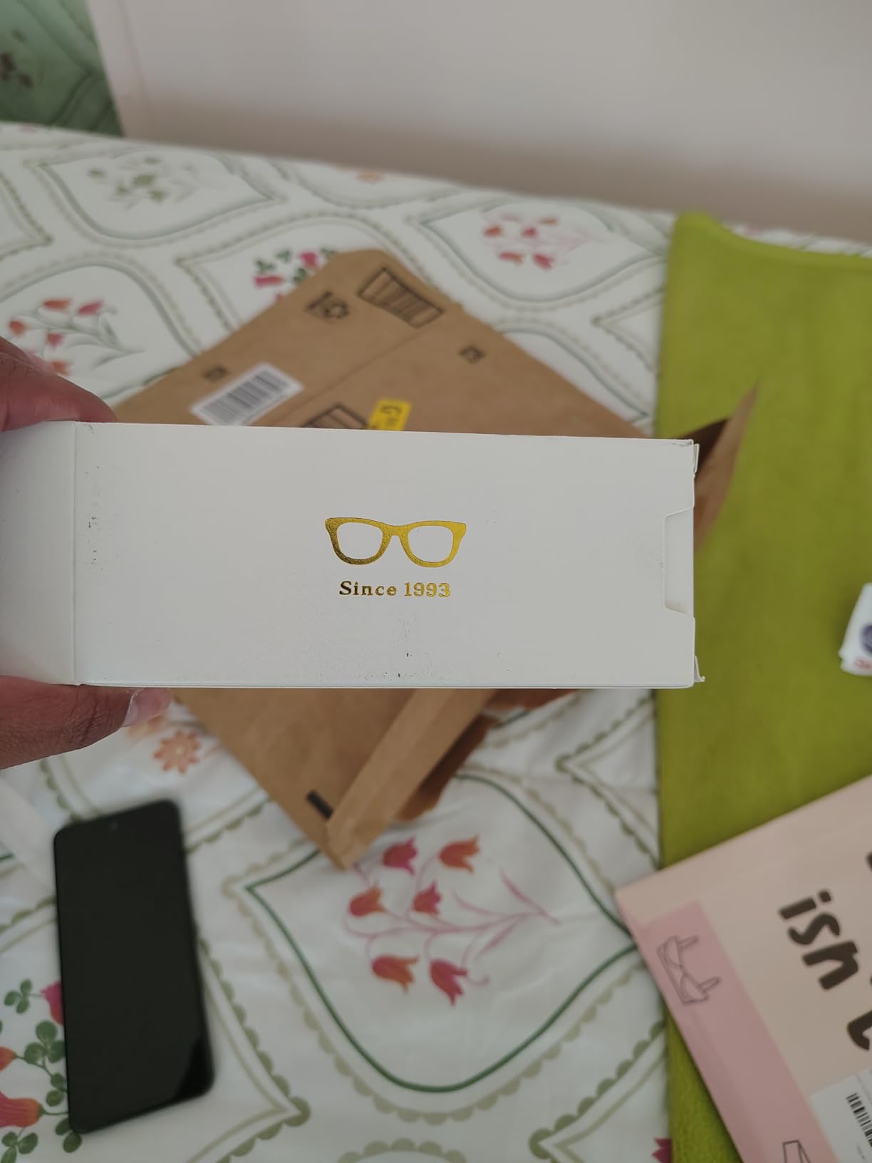 hunsquer Blue Light Glasses for Woman/Men Computer Blue Light Glasses customer photo 1