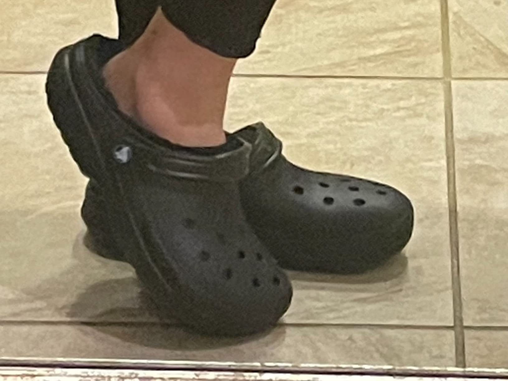 Crocs Unisex-Adult Classic Lined Clog customer photo 2