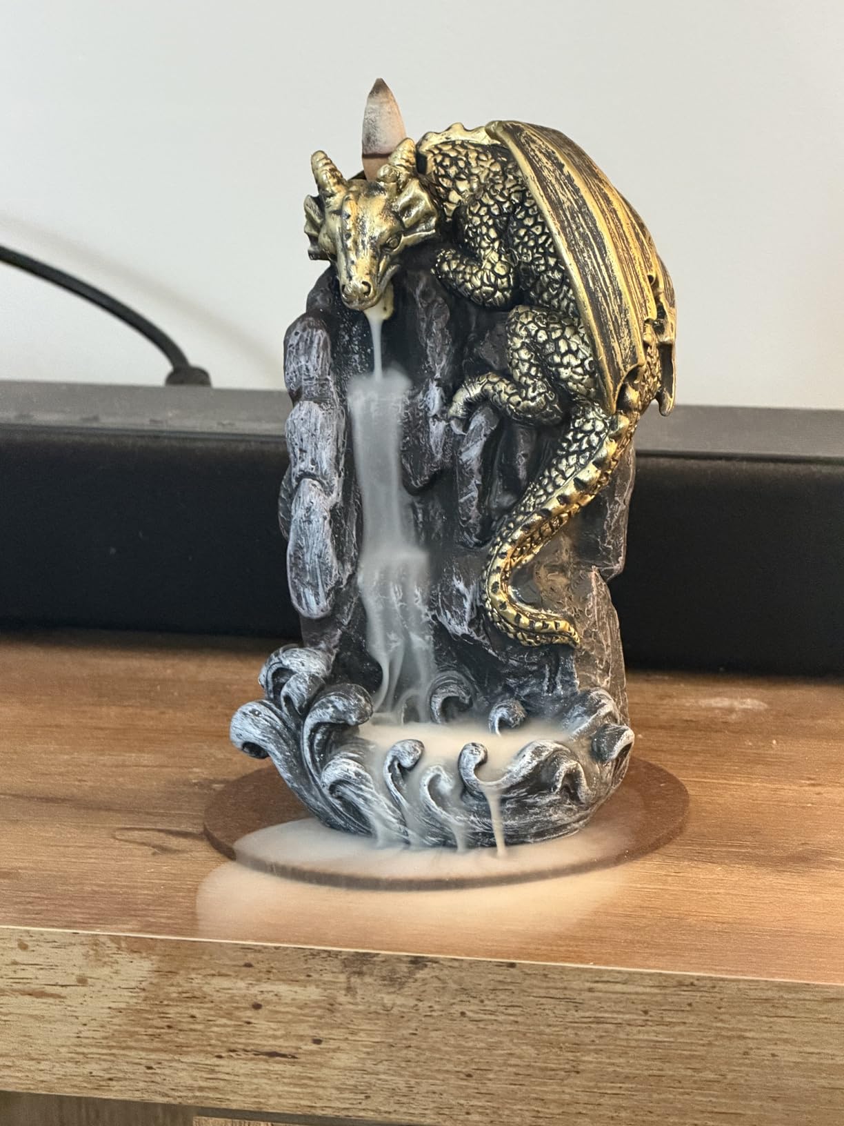 Dragon Backflow Incense Holder Waterfall Incense Burner, with 100 Backflow Incense Cones, 1 Mat, 1 Tweezers, Aromatherapy Ornamental for Home Office Yoga (Golden Dragon) customer photo 2