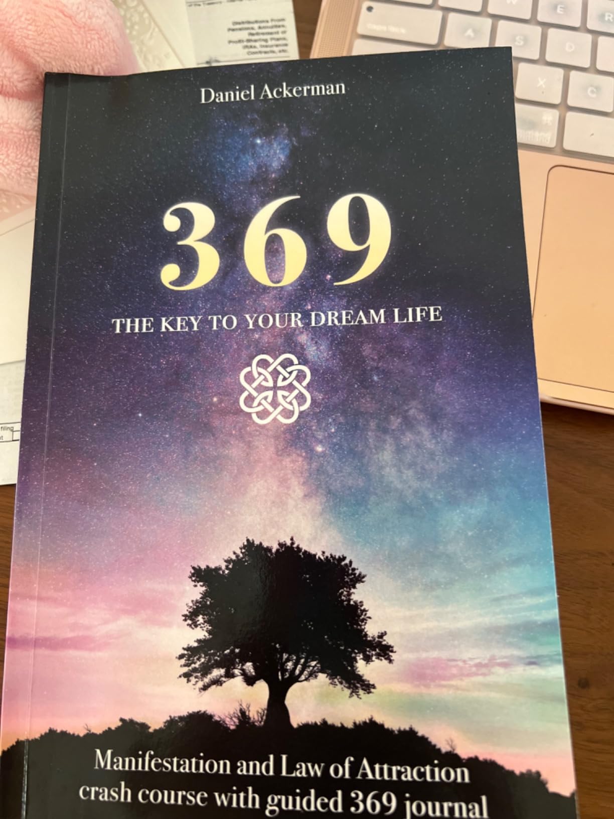 369 The Key to Your Dream Life: Manifestation and Law of Attraction Crash Course with Guided 369 Journal customer photo 1
