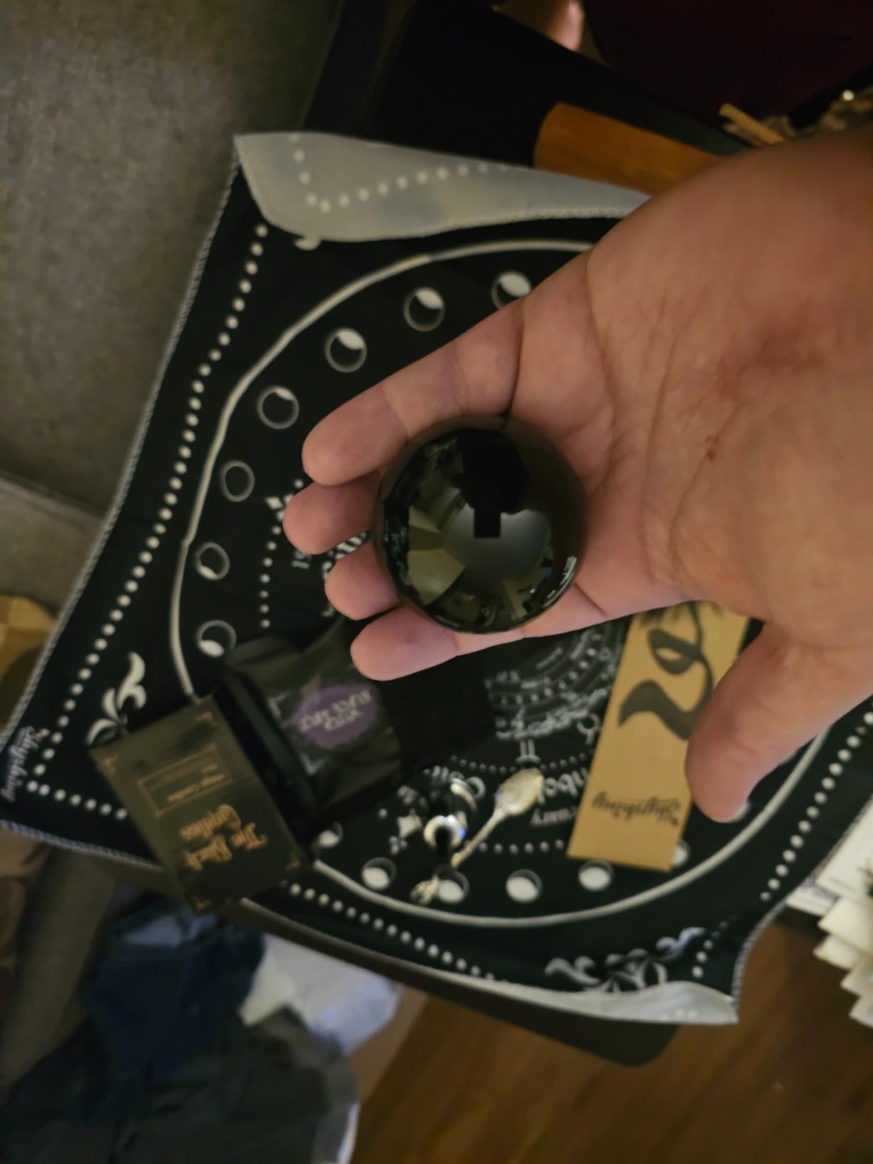 Wiccan Supplies and Tools for Protection, 130Pack Witchcraft Supplies Witchy Gift for Beginners, Dried Herbs, Crystals, Candles, Witch Starter Spell Kit customer photo 1