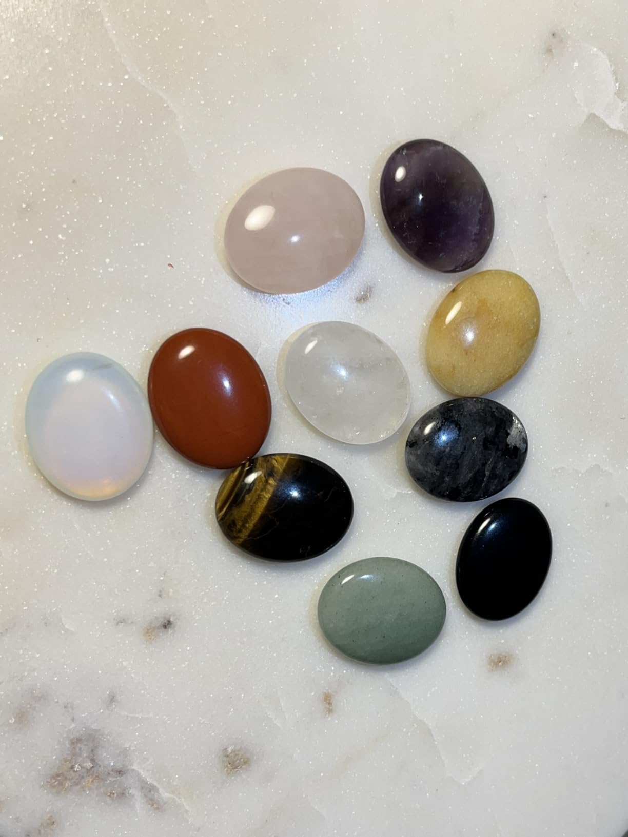 ZHIYUXI 10PCS Crystals and Healing Stones Gemstones Worry Stone for Anxiety Oval Thumb Palm Amethyst Rose Quartz Obsidian Quartz Crystals Bulk Healing Crystals Set Reiki Meditation customer photo 2