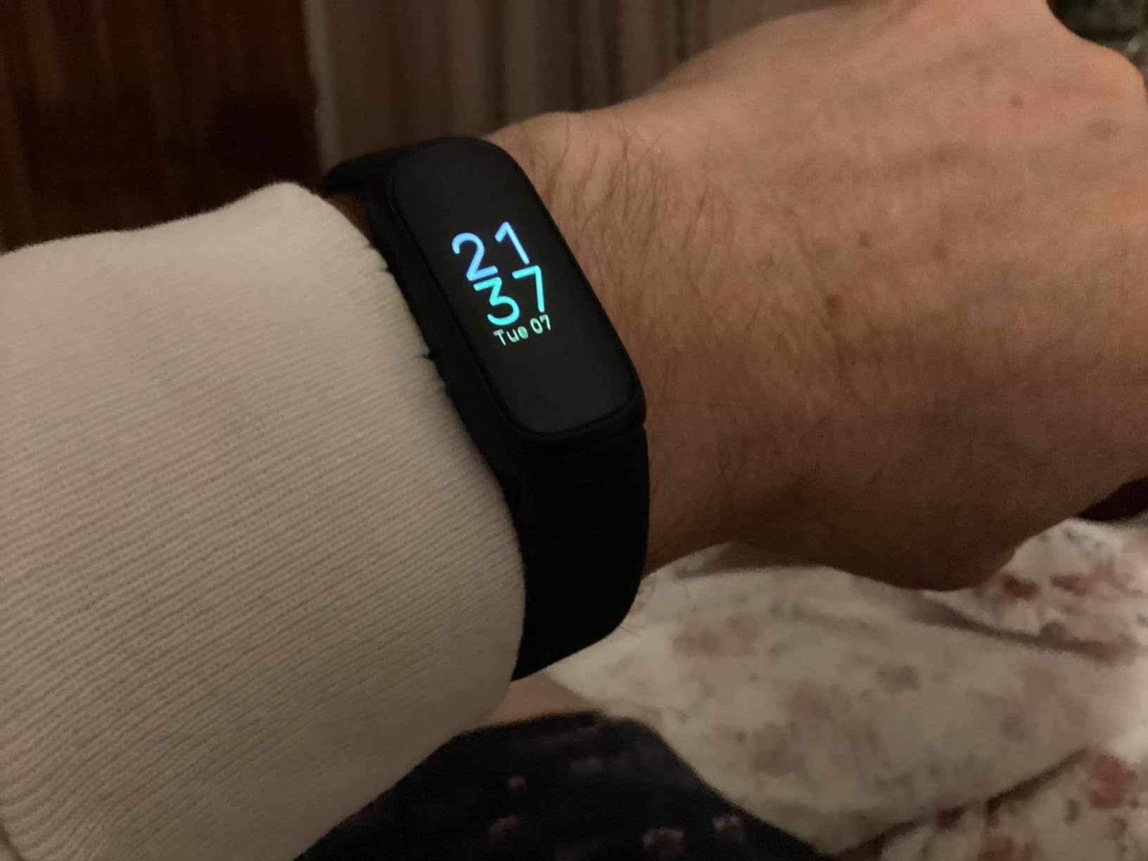 Google Fitbit Inspire 3 - Midnight Zen/Black - Small and Large Bands customer photo 1