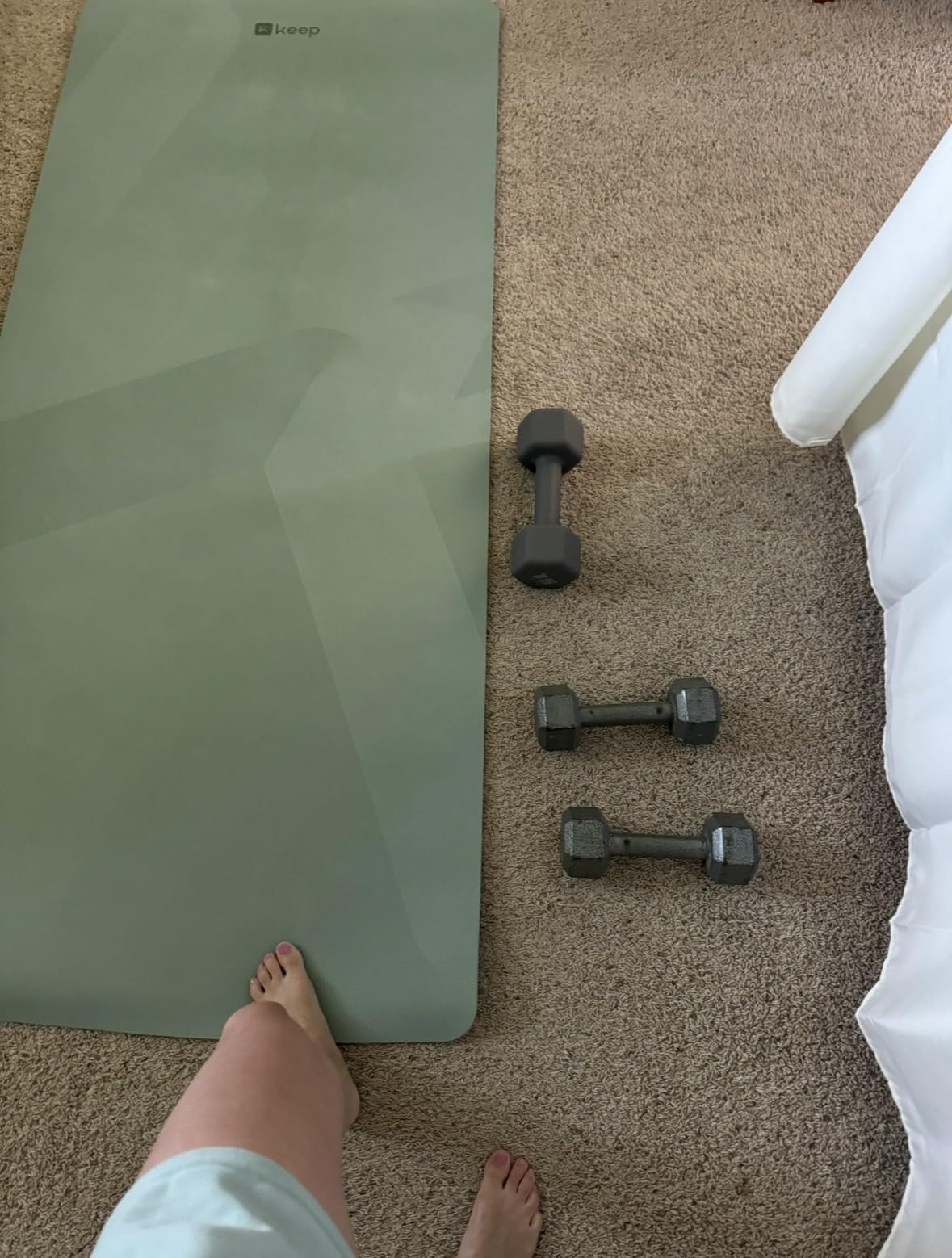 KEEP Extra Wide Yoga Mat, 7mm Thick 72