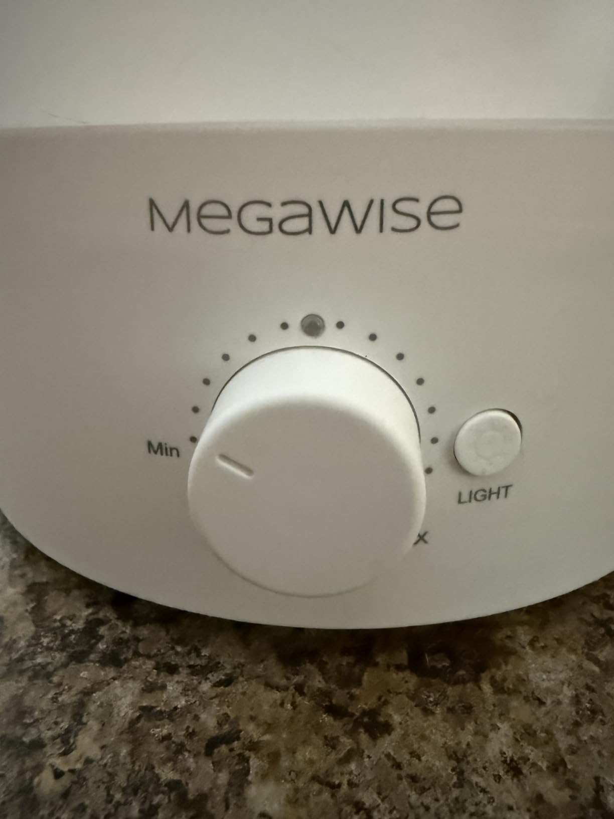 MegaWise Topfill 7-colour Night light humidifier for Kid bedroom with 3.5L Large Capacity, No leakage Design Fine Mist Output Auto Shutoff, Essential Oil Safe Tank customer photo 2
