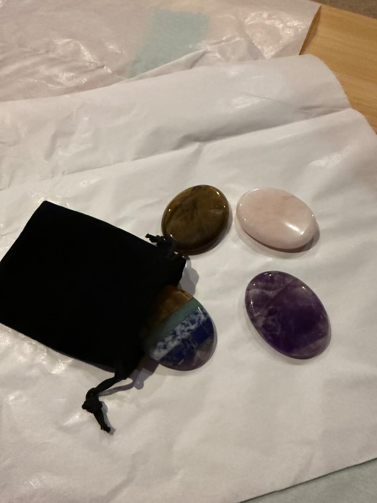 Roowest 4 Pcs Thumb Worry Stone for Anxiety Natural Crystal Healing Stone Chakras Amethyst Tiger Eye Quartz Pocket Hug Gift for Office Stress Meditation customer photo 1
