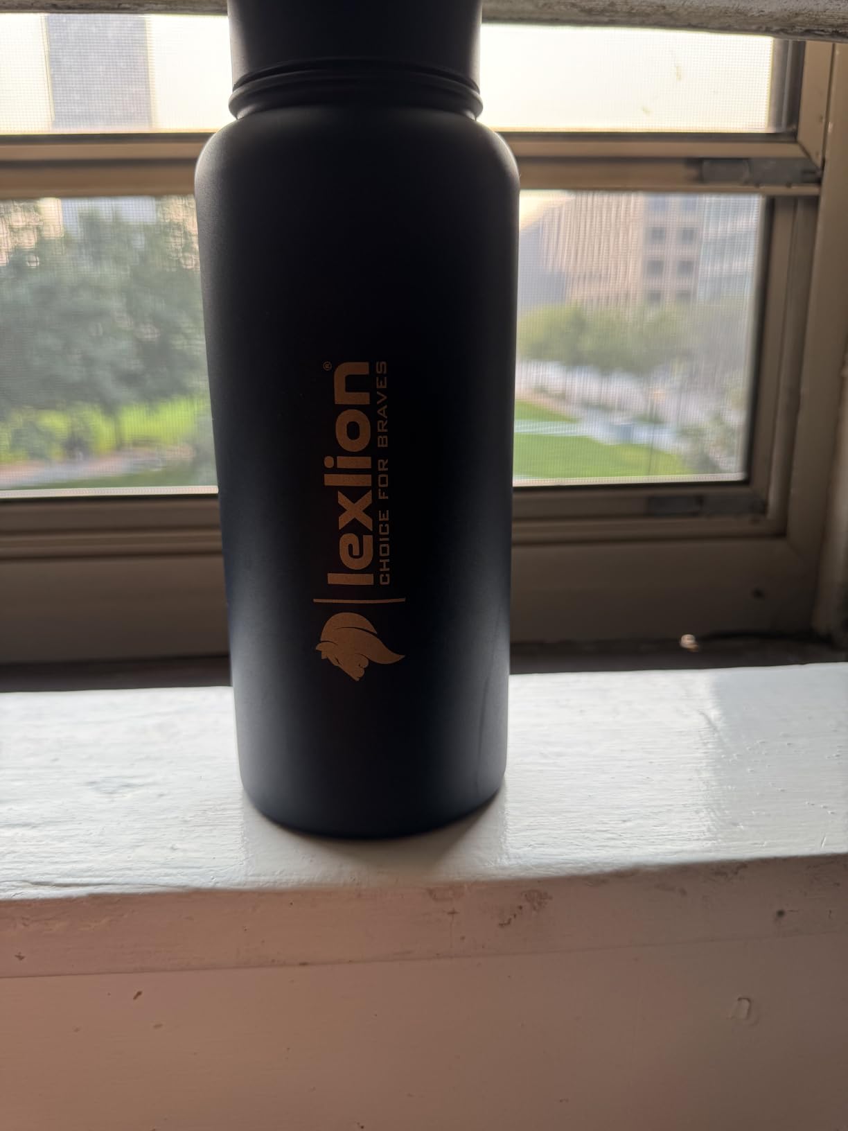 Lexlion Tea Infuser Water Bottle 22 Oz - Triple Wall Insulated Stainless Steel, Loose Leaf & Fruit Strainer, 3 Leakproof Lids, BPA-Free Silicone Sleeve, Reusable Thermal Mug customer photo 2