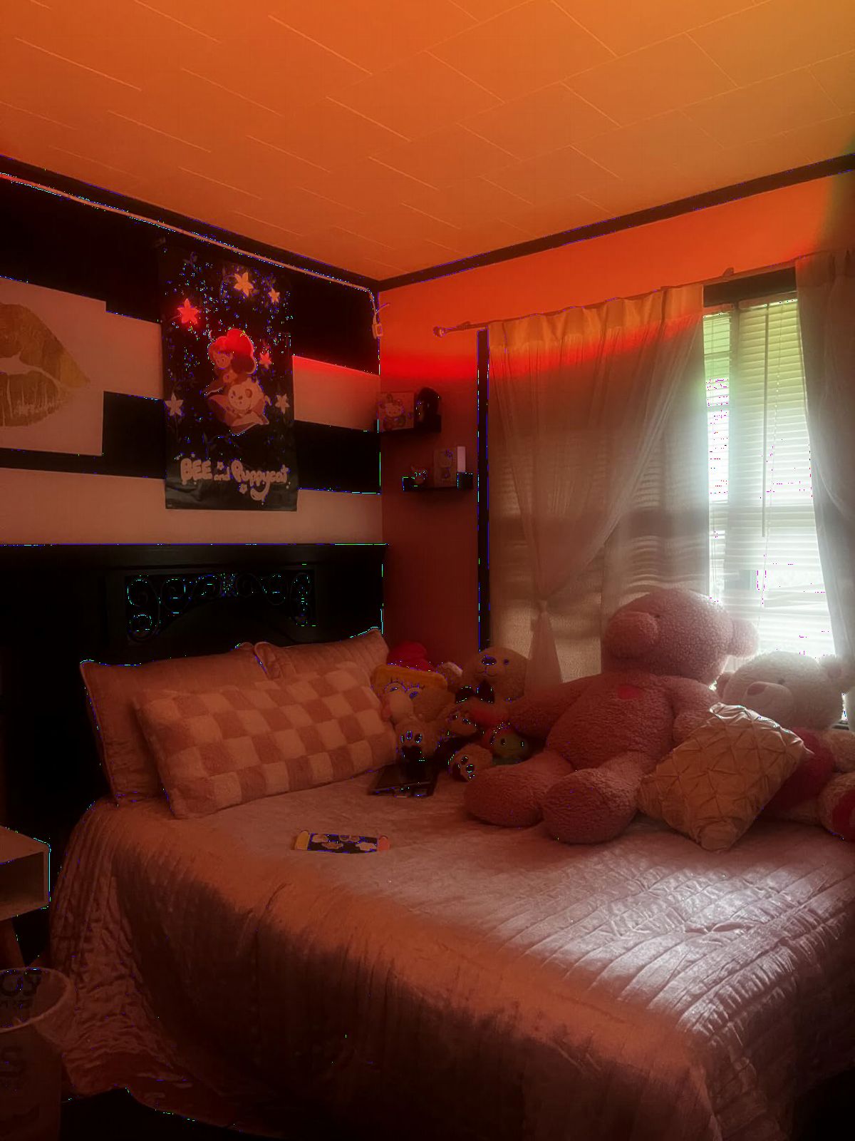 Tsrarey Sunset Lamp Projection, 21 Colors Sunset Lights, 180 Degree Rotation Led Light, Push Button Switch & APP Control Projector for Party Bedroom Decor customer photo 1