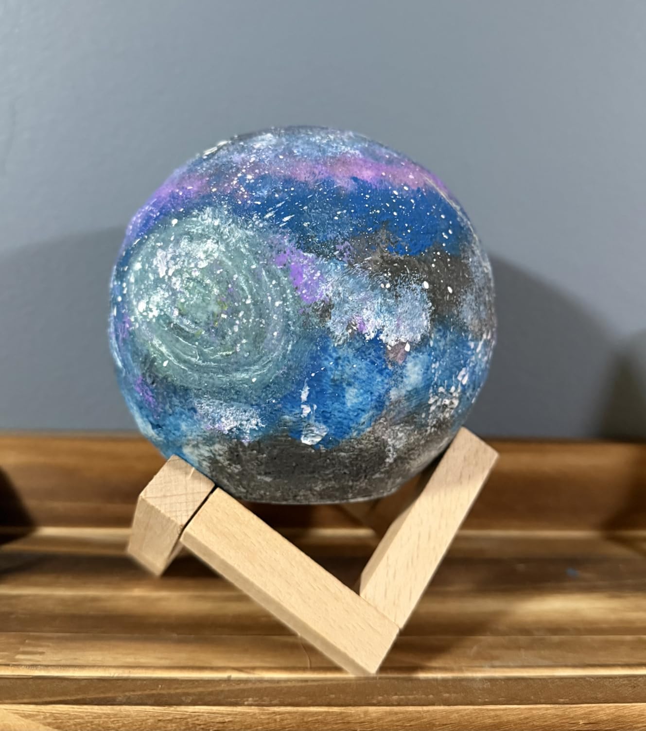 LAOESE Paint Your Own Moon Lamp Kit, Cool Gifts DIY 3D Moon Night Light, Arts and Crafts for Kids Ages 8-12, Space Art Supplies Craft Kits, Girls Boys Birthday Gifts for Kids Ages 3 4 5 6 7 8-12+ customer photo 2