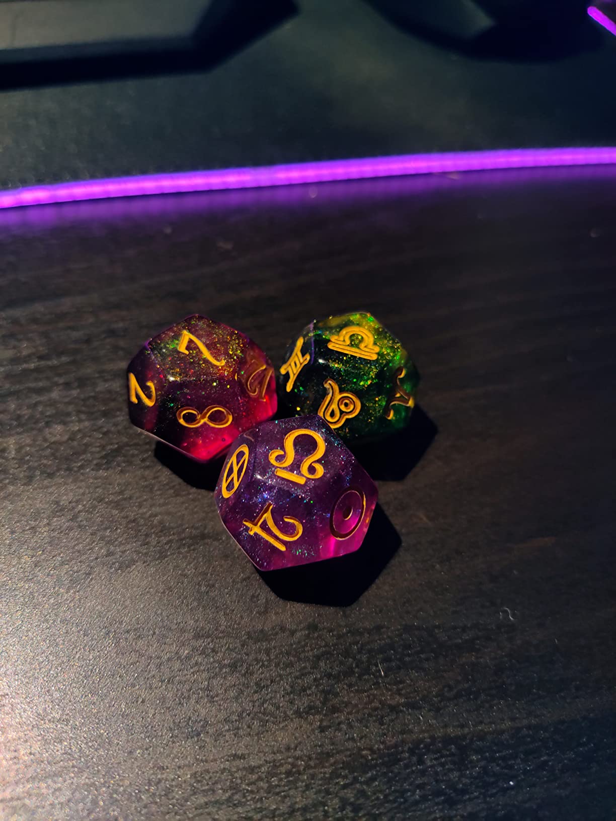 Bescon 3 Pieces Astrological Dice Set, Constellation Divination D12 Dice, 3 Colors Magical Stone Effect customer photo 1