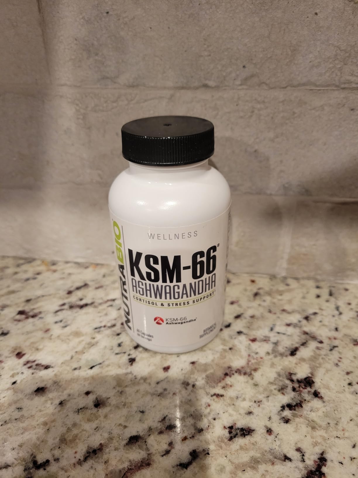 NutraBio Ashwagandha KSM-66 | Ashwagandha Herbal Supplement for Stress, Mood, & Performance | 600 MG of Clinically Studied KSM66, 60 Capsules customer photo 1