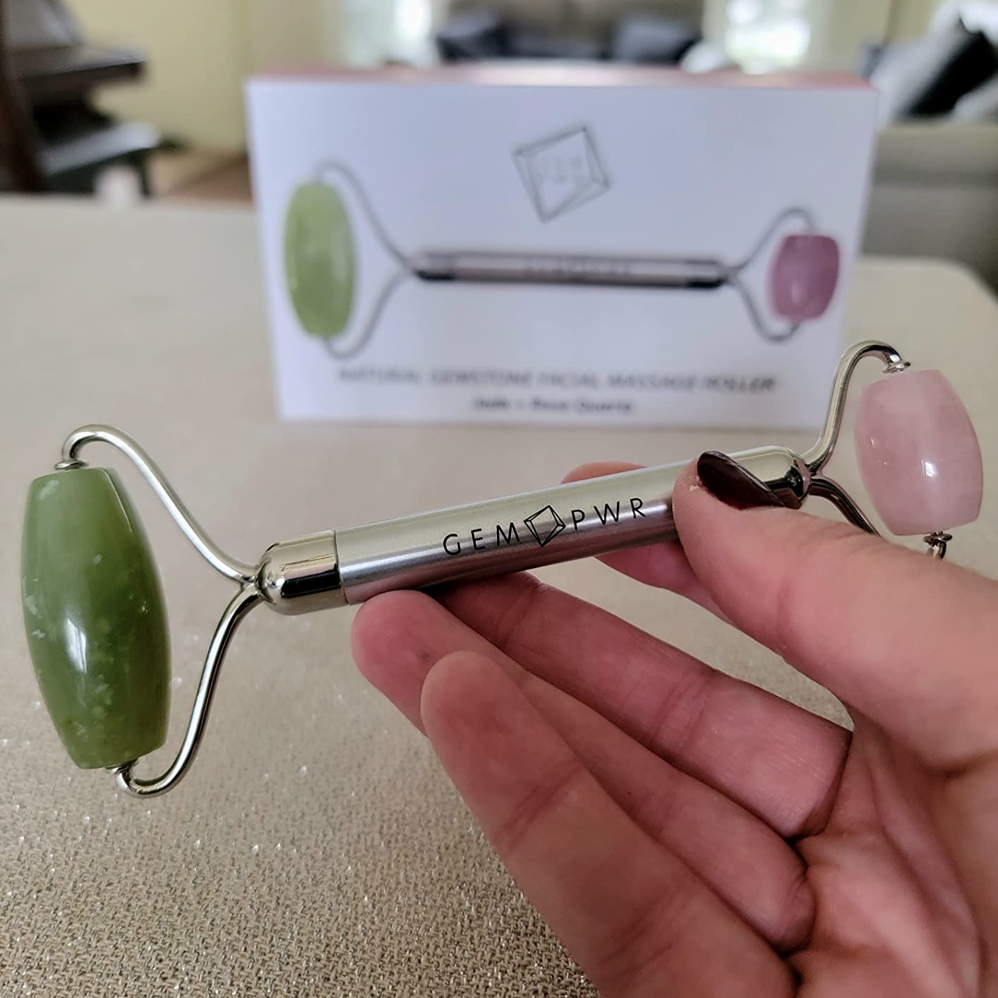 Amethyst + Jade Roller for Face and Neck Massage, Dual Gemstones with Durable Steel Handle and Travel Bag. Minimize Wrinkles, Reduce Puffiness and Restore Skin's Elasticity and Radiance customer photo 1