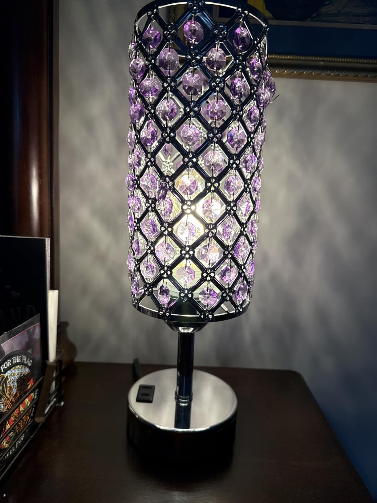Hong-in Crystal Lamp Touch Control Set of 2, Silver Crystal Table Lamps with USB C+A Ports & AC Outlet, 3-Way Dimmable Nightstand Touch Lamp, Modern Bedside Table Lamp for Bedroom (Bulbs Included) customer photo 1