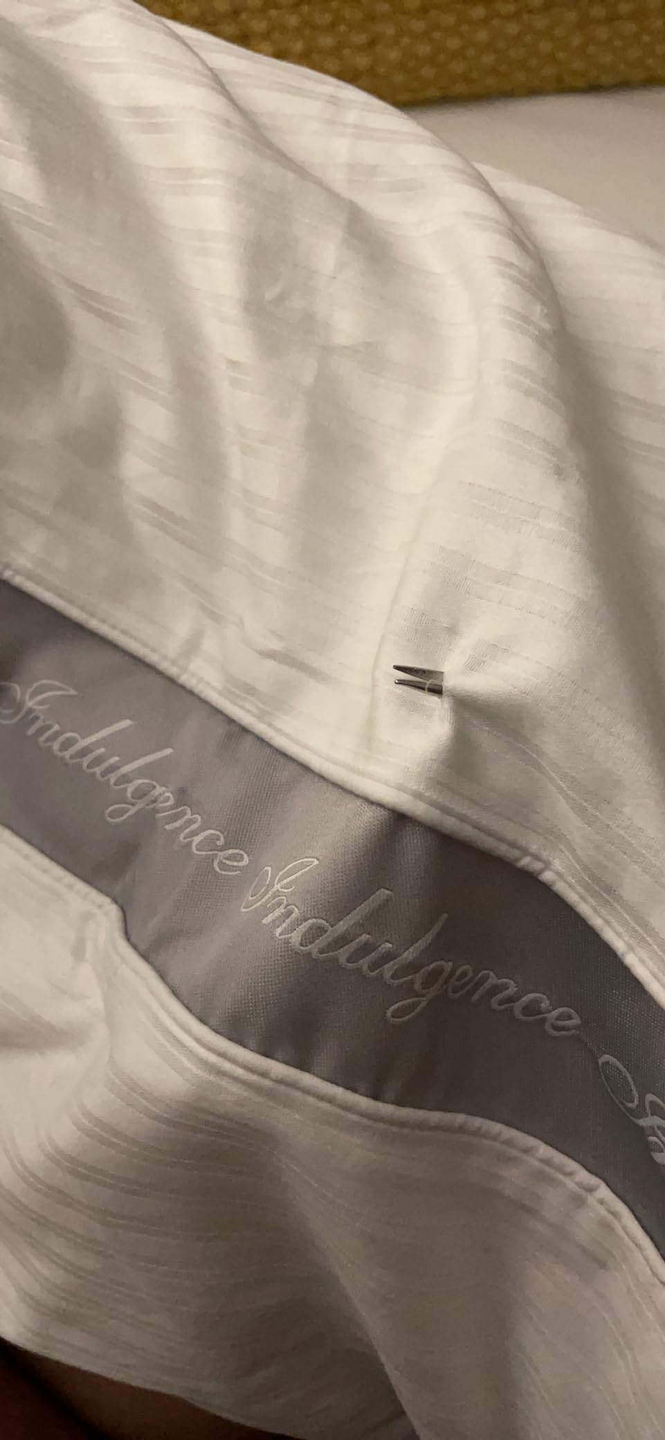 Isotonic Indulgence Synthetic Down Pillow | Side Sleeper (Standard/Queen) customer photo 2