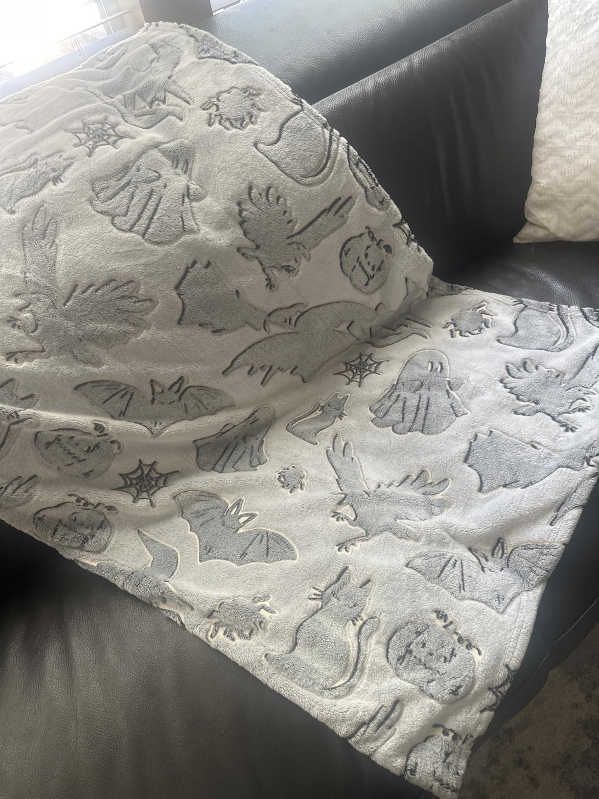 REXEO Glow in The Dark Star Space Blanket for Kids, Grey Cute Galaxy Throw for Boys Girls, Soft Flannel Toddler Blanket, Bedroom Room Decor, Birthday Gifts, 50