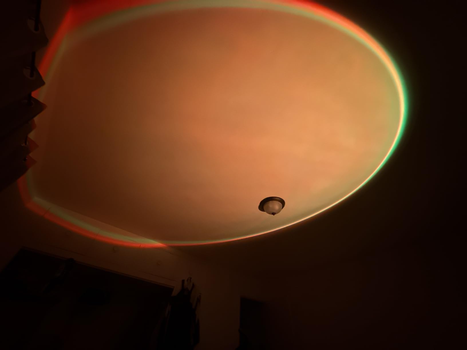 XEBKOR Sunset Lamp Projector Multicolor Changing LED Projection Lamp,Switch Button and APP Control 360 Degree Rotation Sunlight Lamp for Bedroom, Photography, Party, Tiktok Live, Room Decor customer photo 1