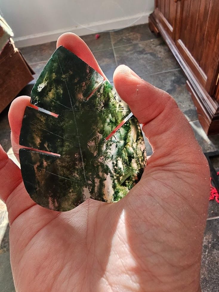 Runyangshi 1PCS Natural Moss Agate Crystal Leaves Sculpture Hand-Carved Large Aquatic Agate Leaf Healing Stone Figurines Healing Reiki Crystal Gemstone Collection Home Decor Desk Decor Gift customer photo 2