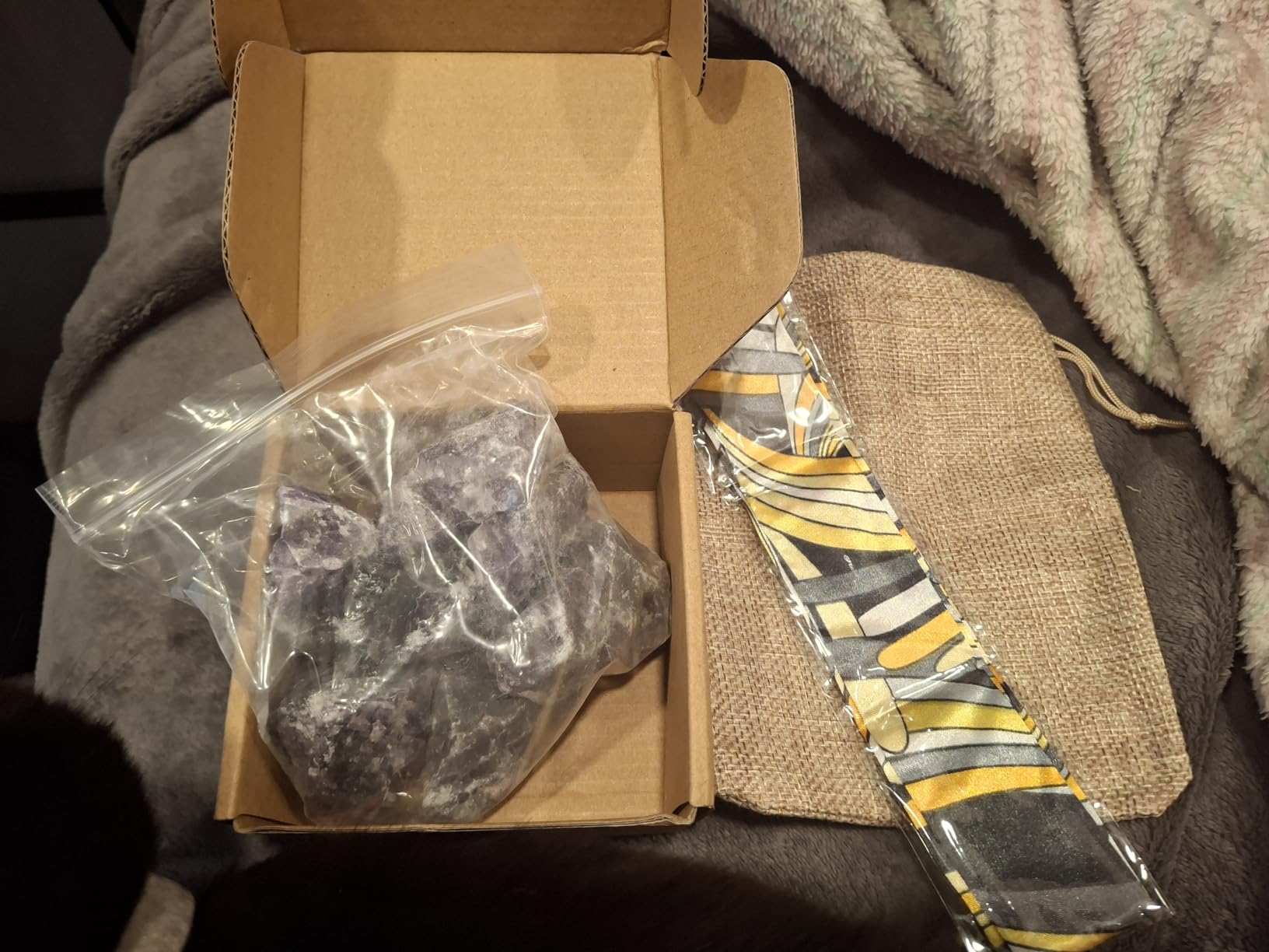 Luckeeper 1 lb Rough Crystals Bulk Raw Healing Stones for Tumbling, Wire Wrapping, Wicca Reiki,Meditation customer photo 2