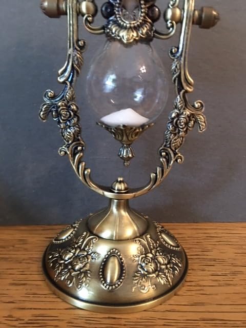 Vintage Hourglass Sand Timer Decor, 360° Rotating 15 Min, 7.48 inches | Metal Antique Embossed Sand Clock Visual Timer for Home, Office Desk Wedding Decor Bronze Zinc Alloy Frame customer photo 2