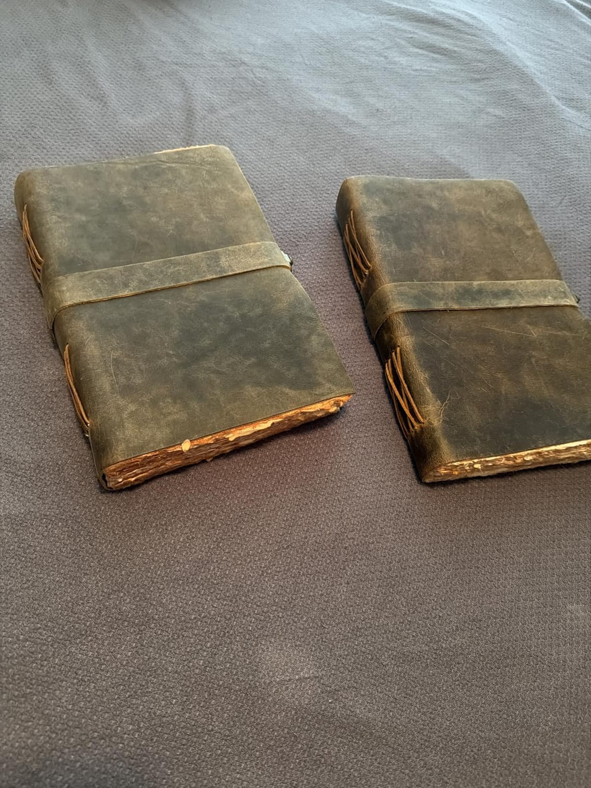 LEATHER VILLAGE Leather Bound Vintage Journal for Women & Men - Book of Shadows - Lock Closure - 200 Pages of Antique Deckle Edges Handmade Watercolor Paper - Rustic Brown - 7X5 inches customer photo 1