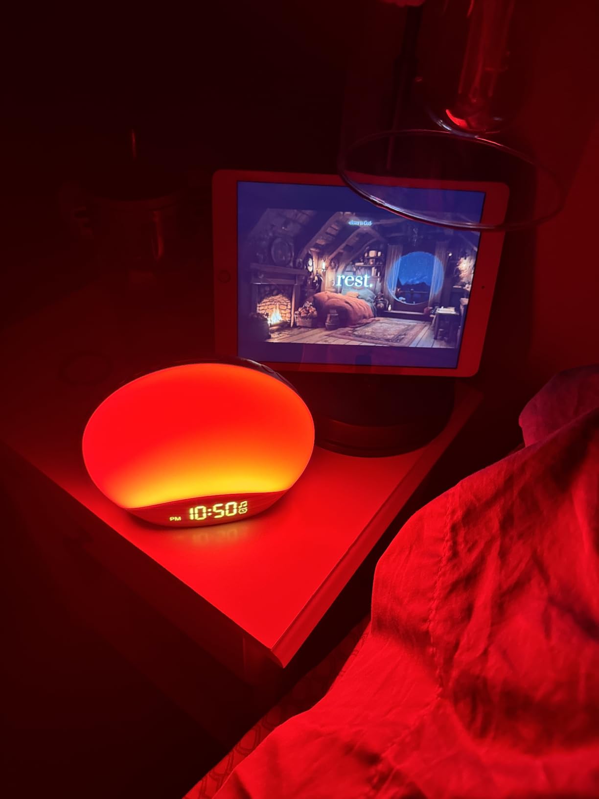 REACHER Wood Grain Sunrise Alarm Clock and Sound Machine Nightlight, Digital Dimmable Clock for Bedroom, 26 Sleep Sounds, White Noise Machine for Baby, Adults, Wake Up Light Alarm Clock for Kids customer photo 2