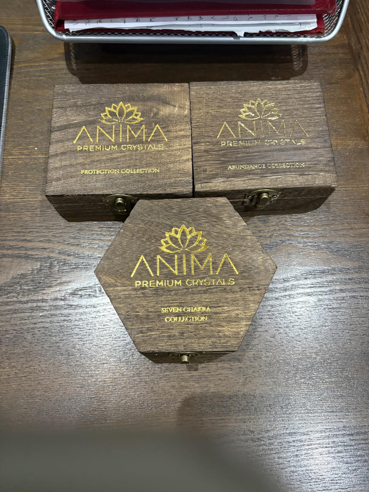 Anima Premium 7 Chakra Healing Crystals Set for Energy Alignment - Large Raw Amethyst, Rose Quartz, Citrine, Lapis Lazuli, Clear Quartz, Tigers Eye & Red Jasper - Wooden Gift Box & Guidebook Included customer photo 2