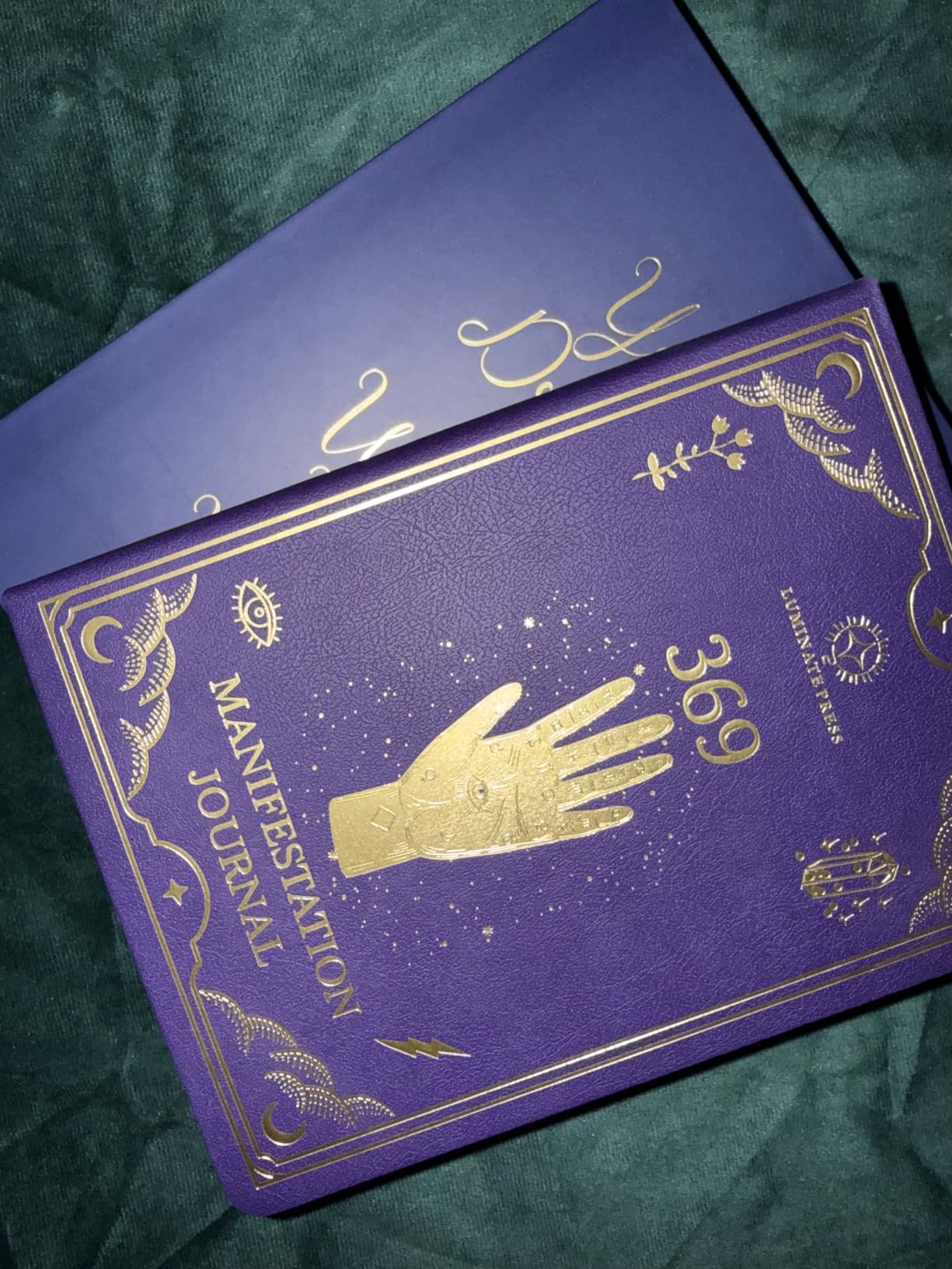The Ultimate 369 Manifestation Journal - Transformative Law of Attraction Book to Unlock Your Limitless Potential - Presented in Luxurious Gift-Ready Packaging customer photo 1