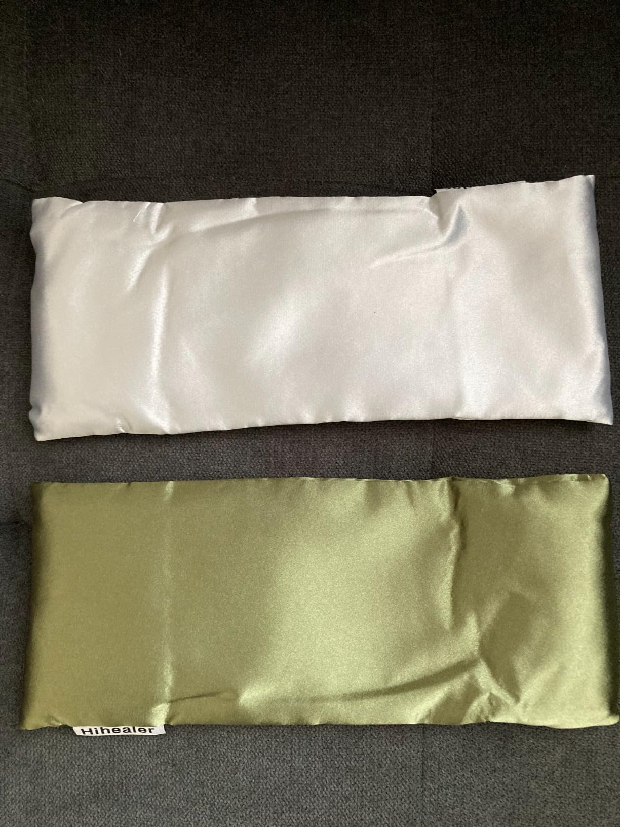 Eye Pillow for Sleeping, Headache Relief, Sinus Pressure, Weighted Eye Mask for Relaxation, Yoga, Moist Heat Eye Compress, Meditation Accessories, Lavender Gift Set for Women (Green (Silk)) customer photo 2