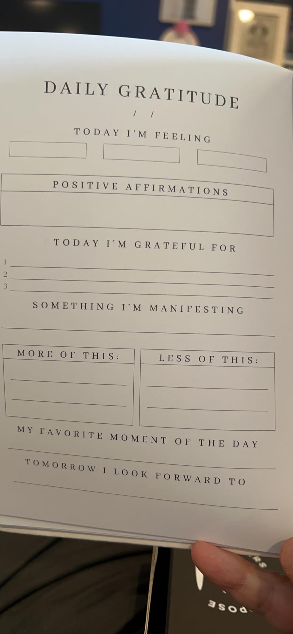 Gratitude Journal for Women - 5 Minute Daily Self Care & Mindfulness Planner with Guided Prompts for Positivity, Affirmations, Manifestation, Reflection - Undated Happiness Diary customer photo 2
