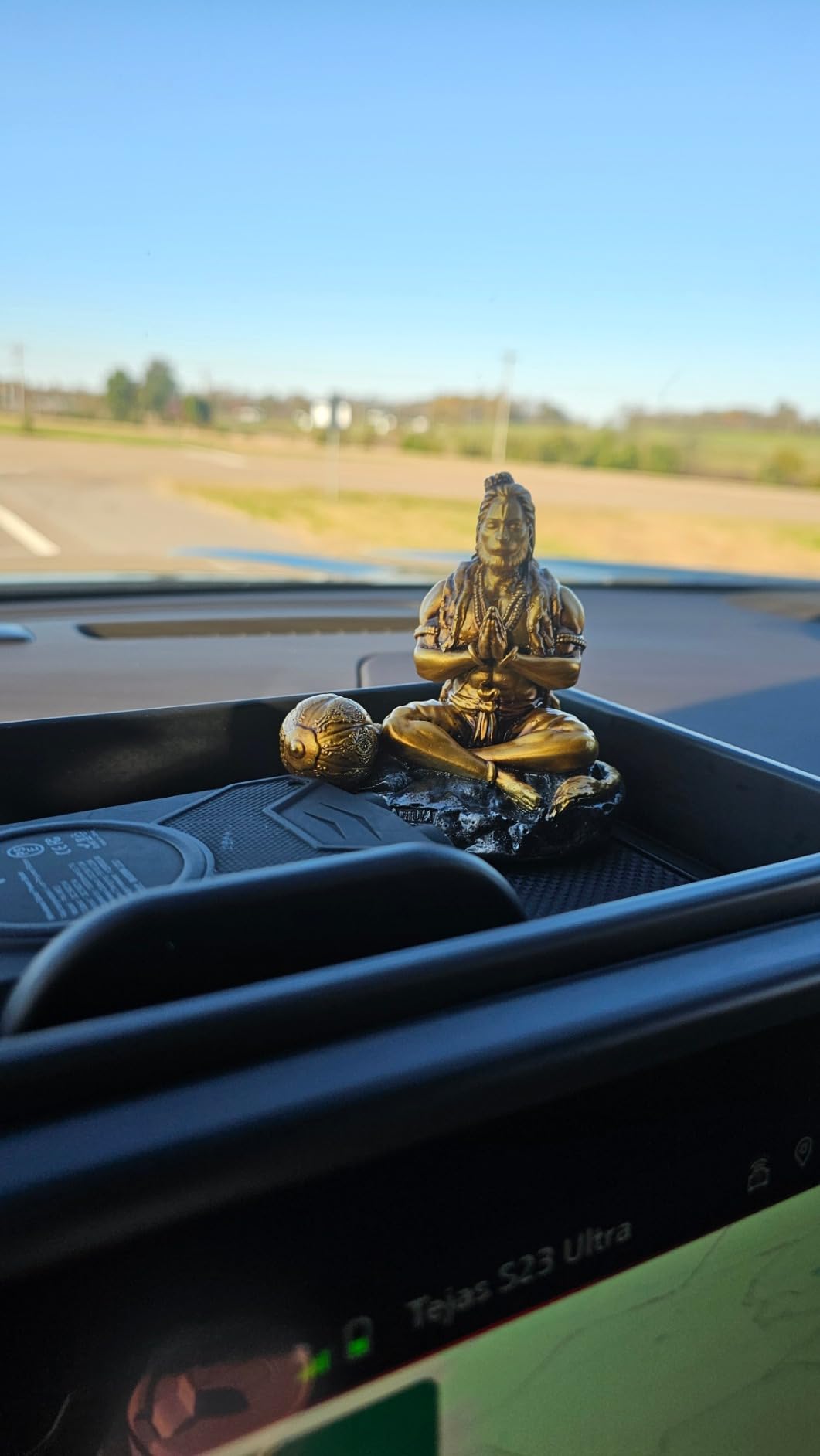 Artarium Meditating Lord Shiva Statue 4 Inch, Adiyogi Mahadev Idol in Padmasana Pose, Hindu God Figurine for Car Dashboard, Home Temple, Meditation Altar, Office Desk Decor & Spiritual Religious Gift customer photo 2