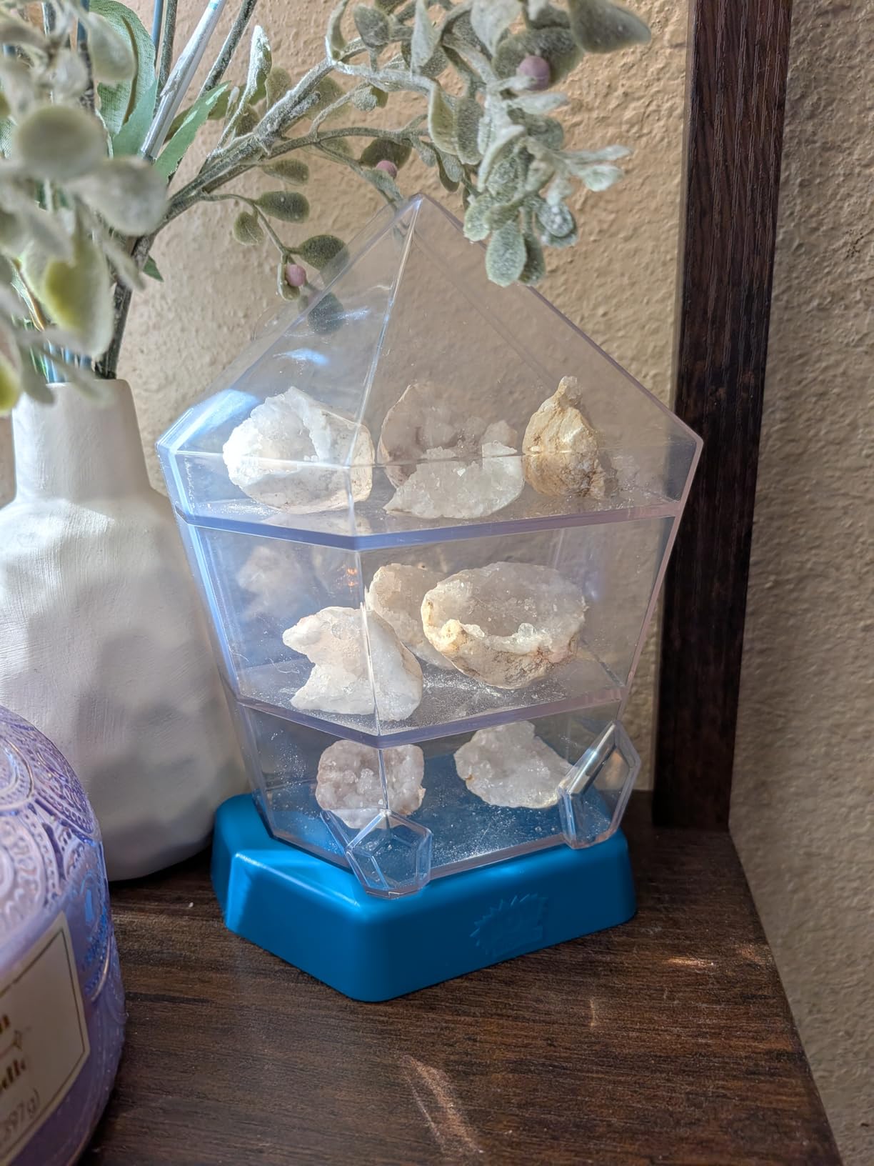 Wow in The World - 10 Real Break-Open Crystal Geodes with Display Case - Bonus Goggles & Magnifying Glass, STEM Toy for Boys & Girls 6+ by Thames & Kosmos customer photo 1