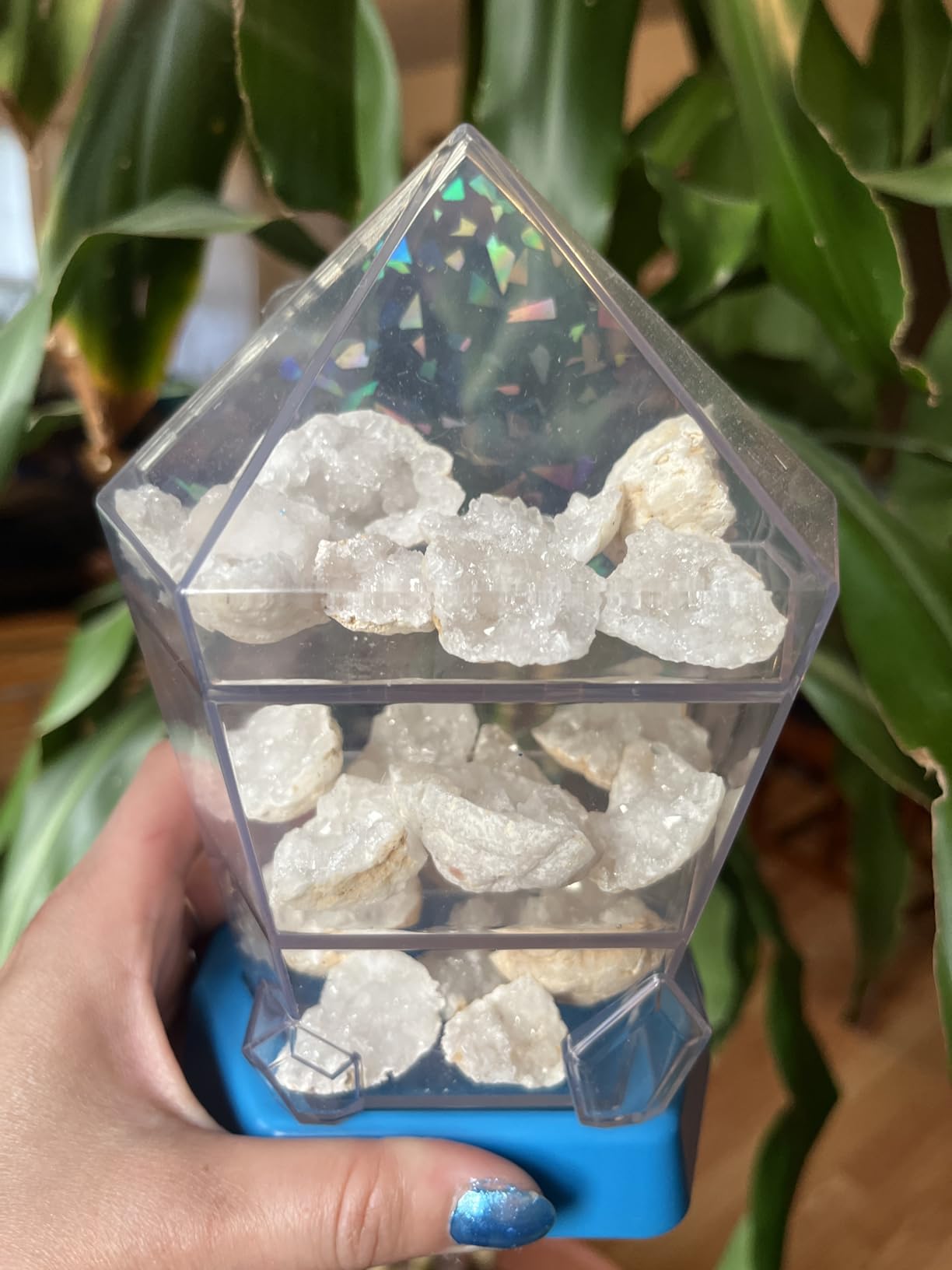 Wow in The World - 10 Real Break-Open Crystal Geodes with Display Case - Bonus Goggles & Magnifying Glass, STEM Toy for Boys & Girls 6+ by Thames & Kosmos customer photo 2
