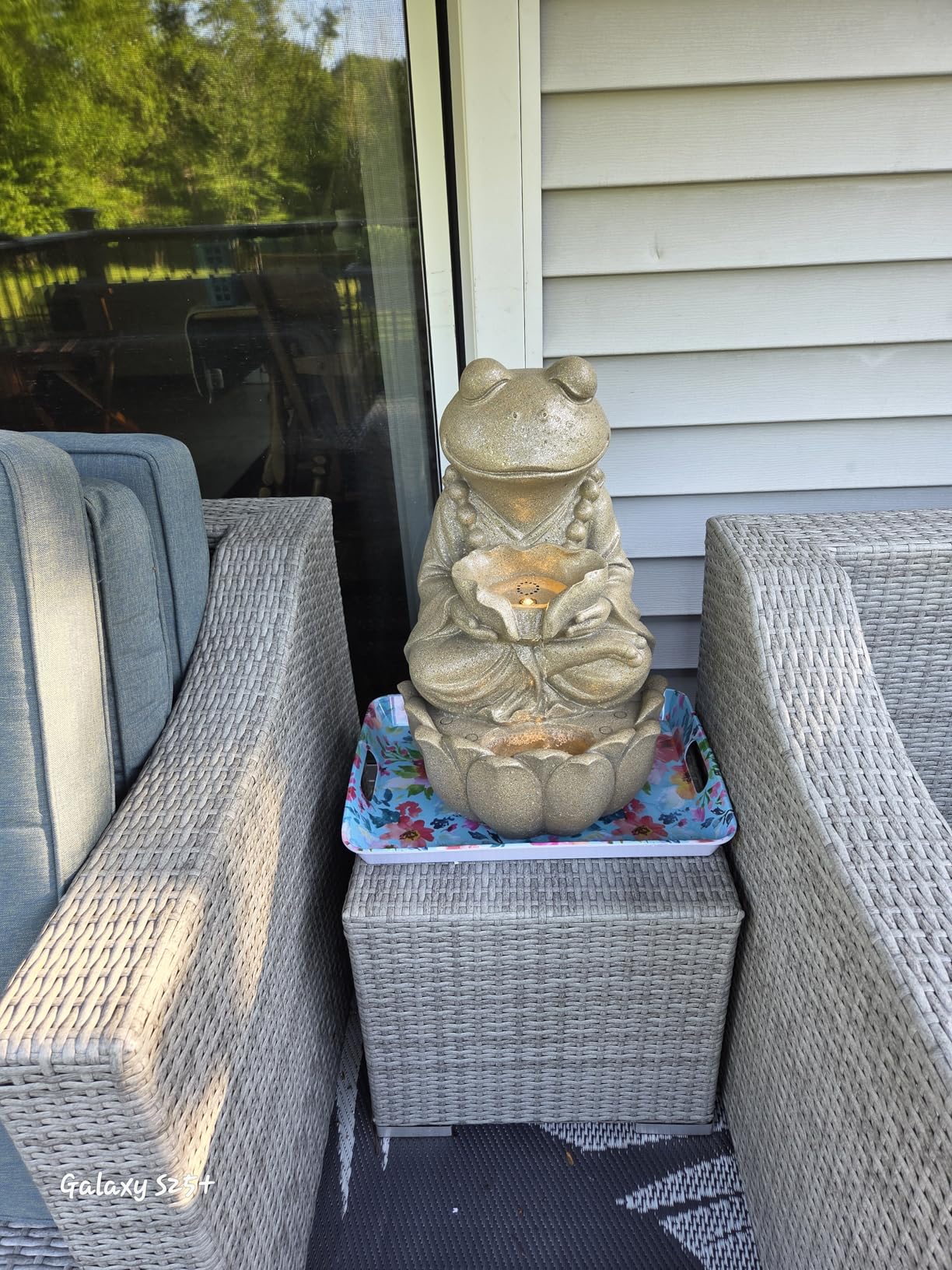 Glitzhome Buddha Fountain with Pump & LED Light, 2 Tier Zen Style Meditating Buddha Water Fountain Outdoor Fountains and Waterfalls Floor Fountains Buddhas Statues for Garden Patio Backyard 23.25