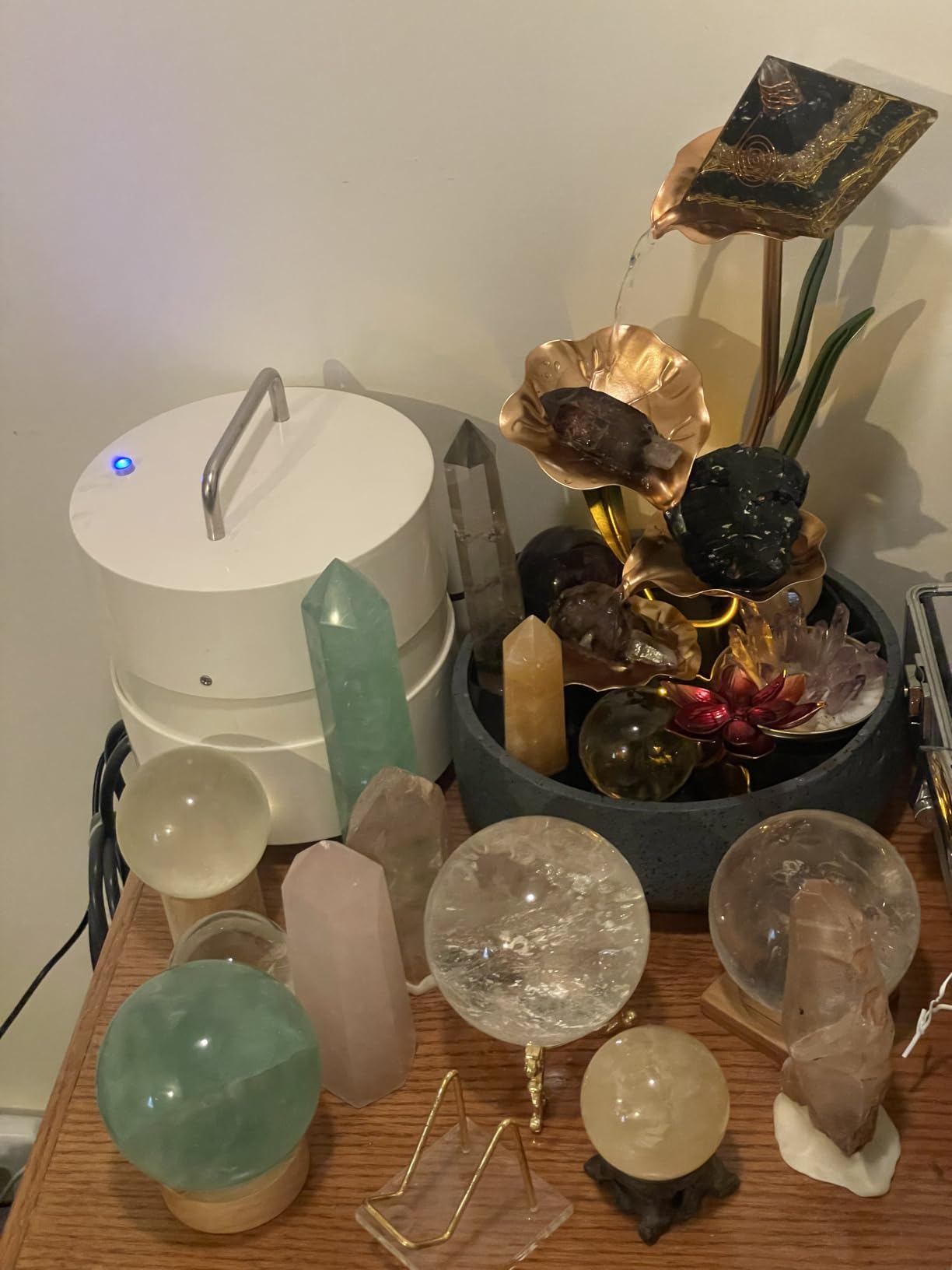 Haobos Indoor Tabletop Fountain Exquisite Meditation Desk Water Fountain Decorative Zen, 4-Tier Lotus Desk Fountain, Home/Office Decor Housewarming Gift for Mom (23154) customer photo 1