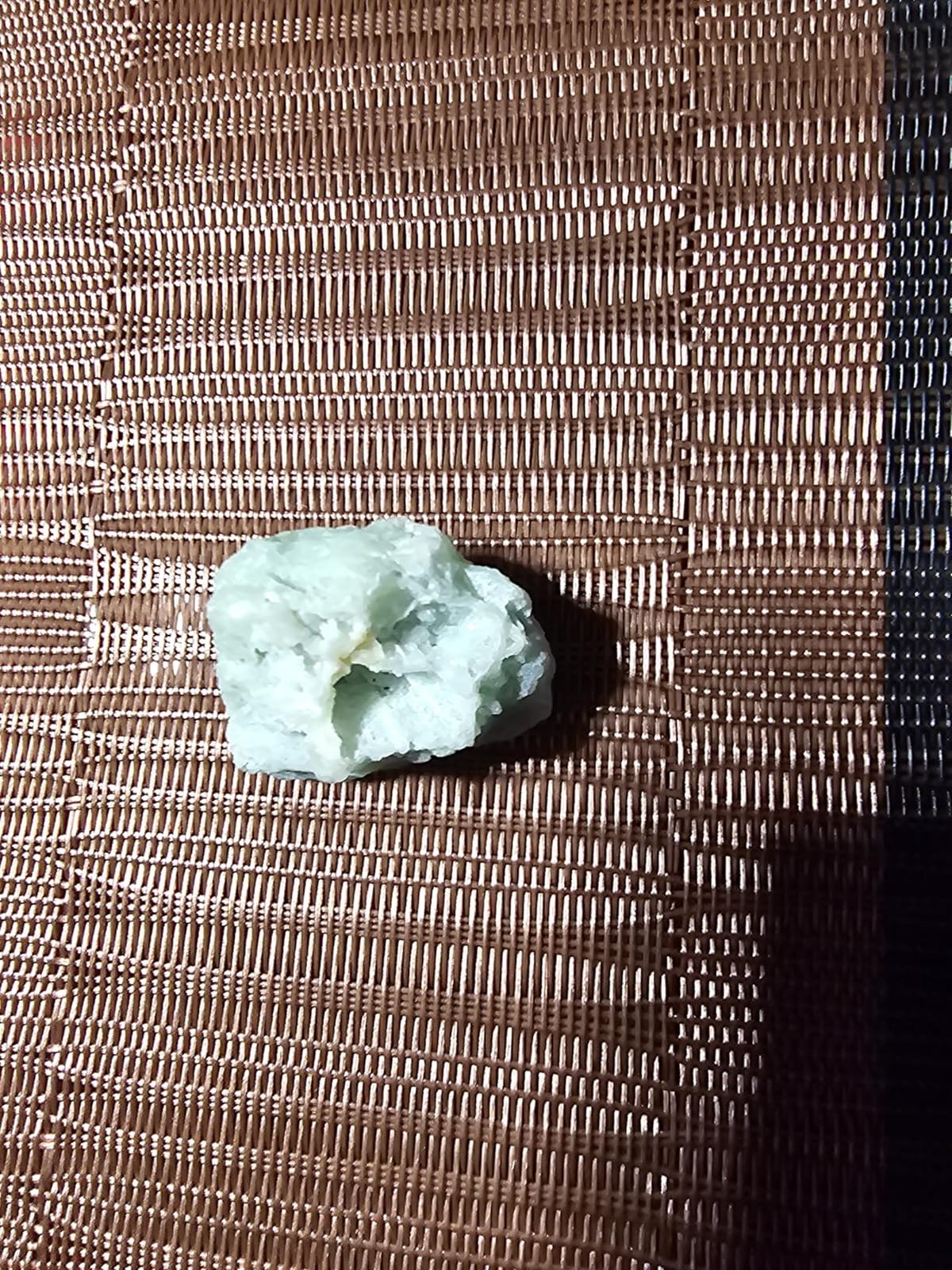 Chrysoprase Crystals and Healing Stones, 1 Piece Raw | Certified Healing Crystal Rough Rocks For Tumbling and DIY Projects Gifts - Positive Energy, Chakra Healing, Meditation customer photo 1