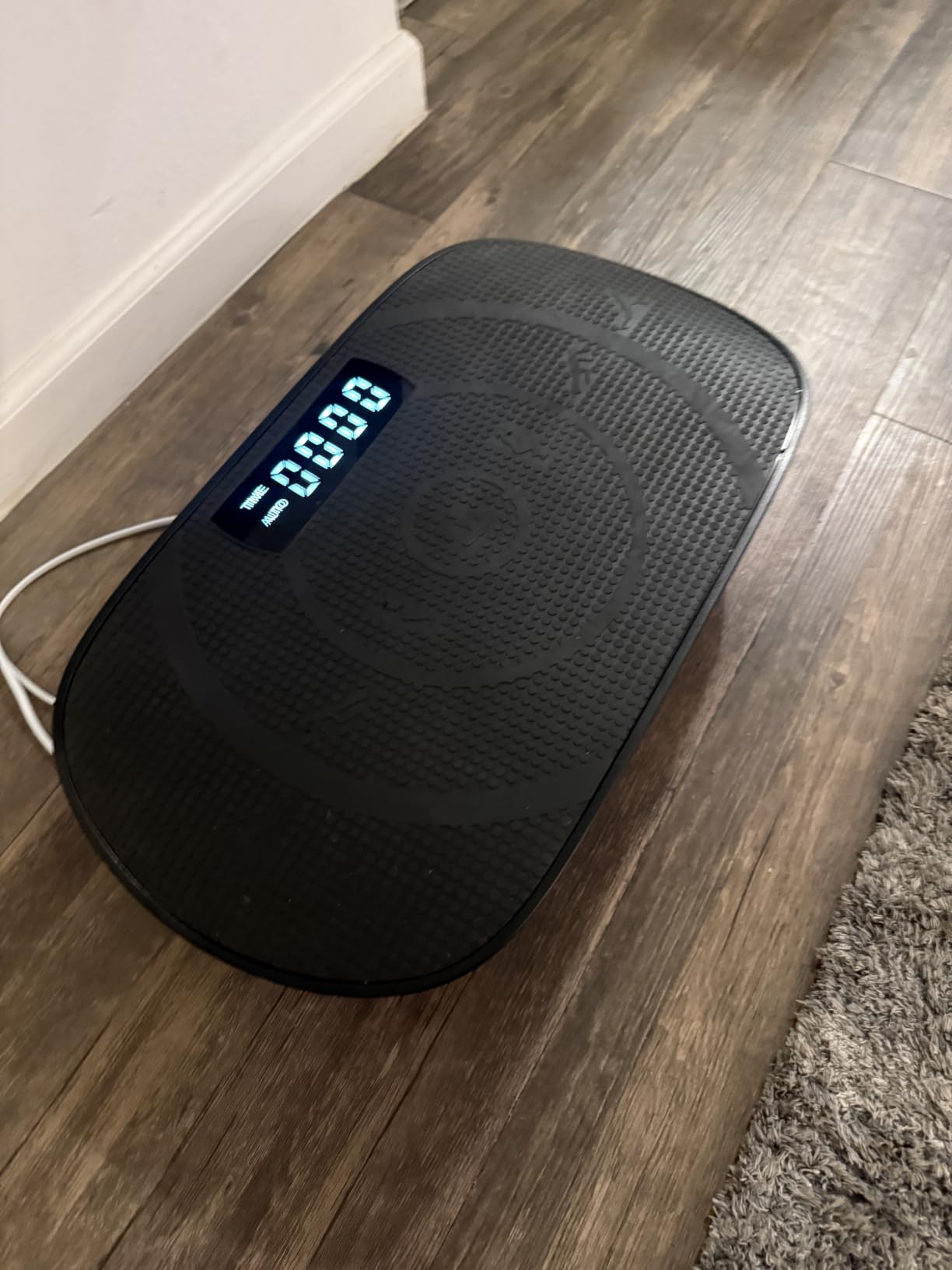 MERACH CV30 Pro Curved Vibration Plate - 400lbs Capacity Bluetooth Auto ON/OFF customer photo 1