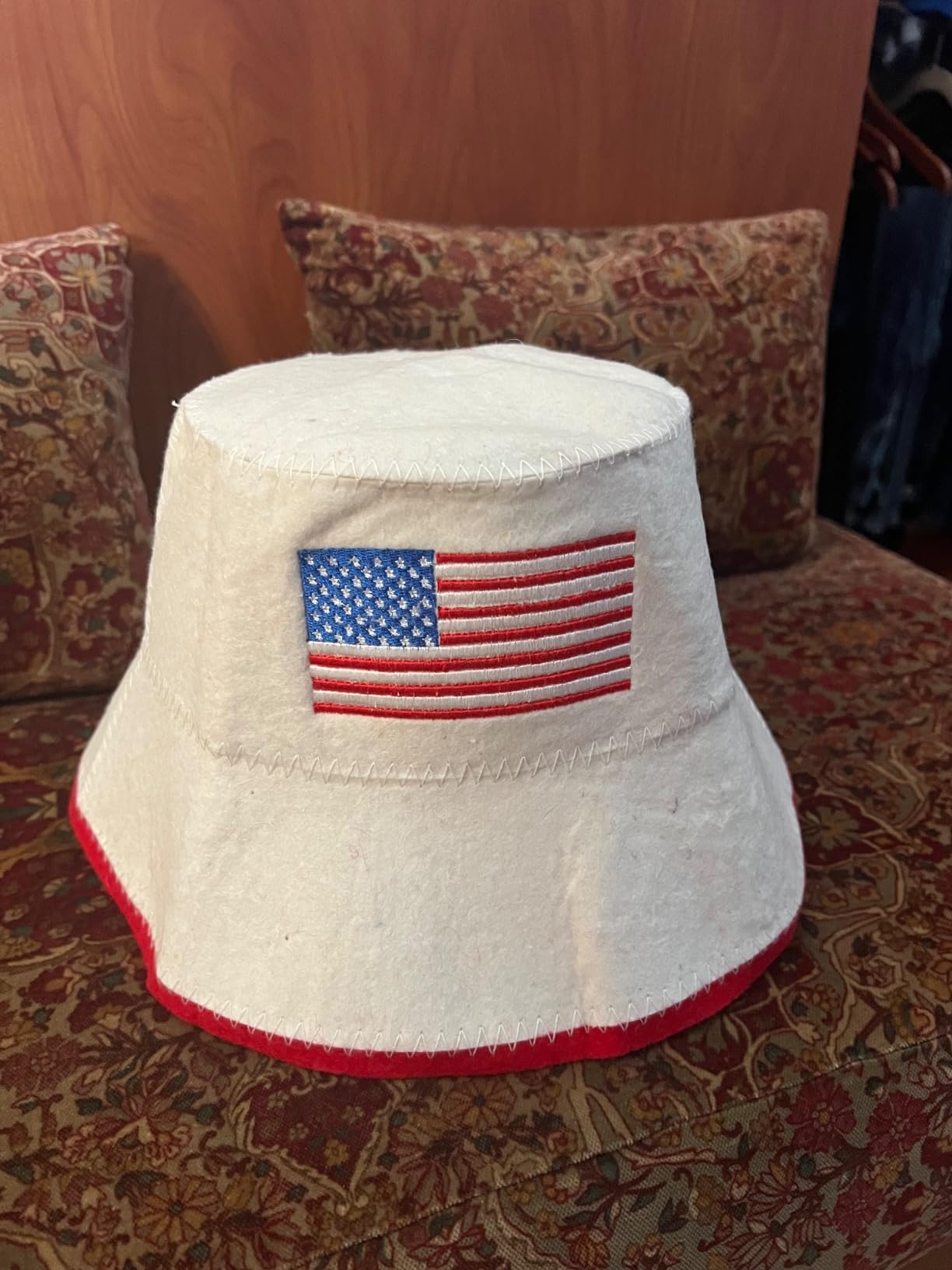 Halsa Sauna Hat, Natural Wool Sauna Cap for Men and Women, American Flag, Eco-Friendly Insulating Headgear for Spa, Steam Room, Banya, Bathhouse - Comfortable, Handmade - USA - One Size Fits All customer photo 1