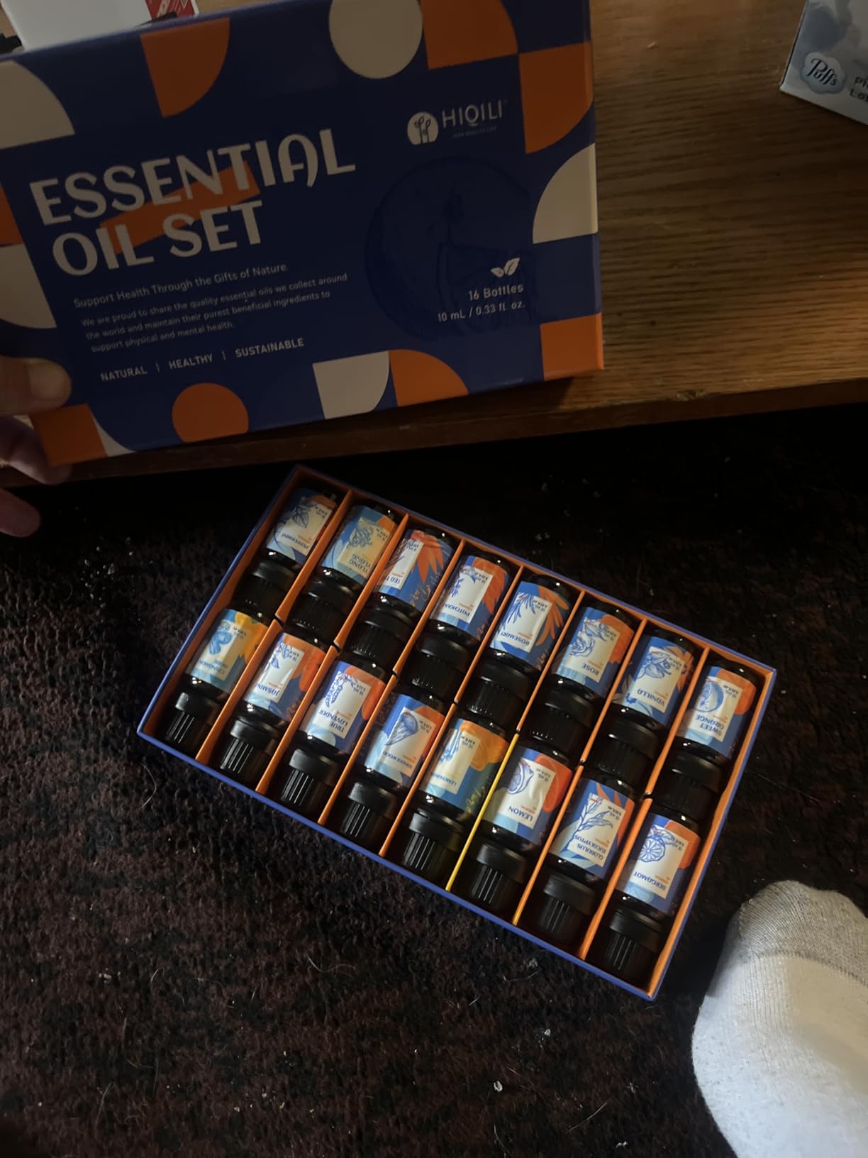 HIQILI Top 16 Essential Oils Set for Skin, Aromatherapy & Home Use | Includes Lavender, Lemongrass, Rose, Vanilla & Popular Scents, Pet Safe & Long Lasting for All Seasons - 10mL customer photo 1