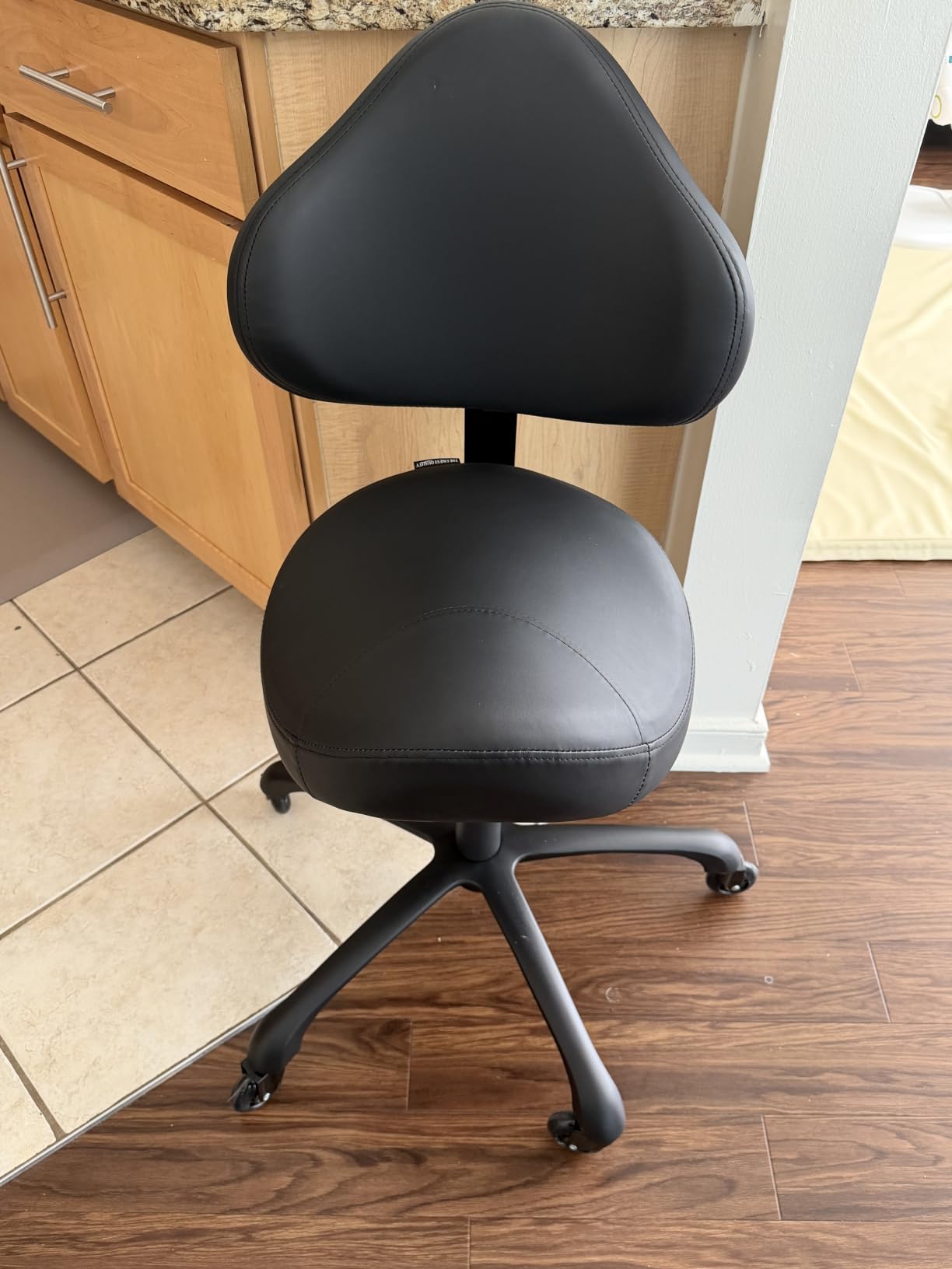 Ergonomic Saddle Chair with Back Support, Adjustable Rolling Stool | Aluminum Base · Adjustable Backrest · PU Casters · 400 lb Capacity · Dental, Salon, Spa & Office customer photo 1