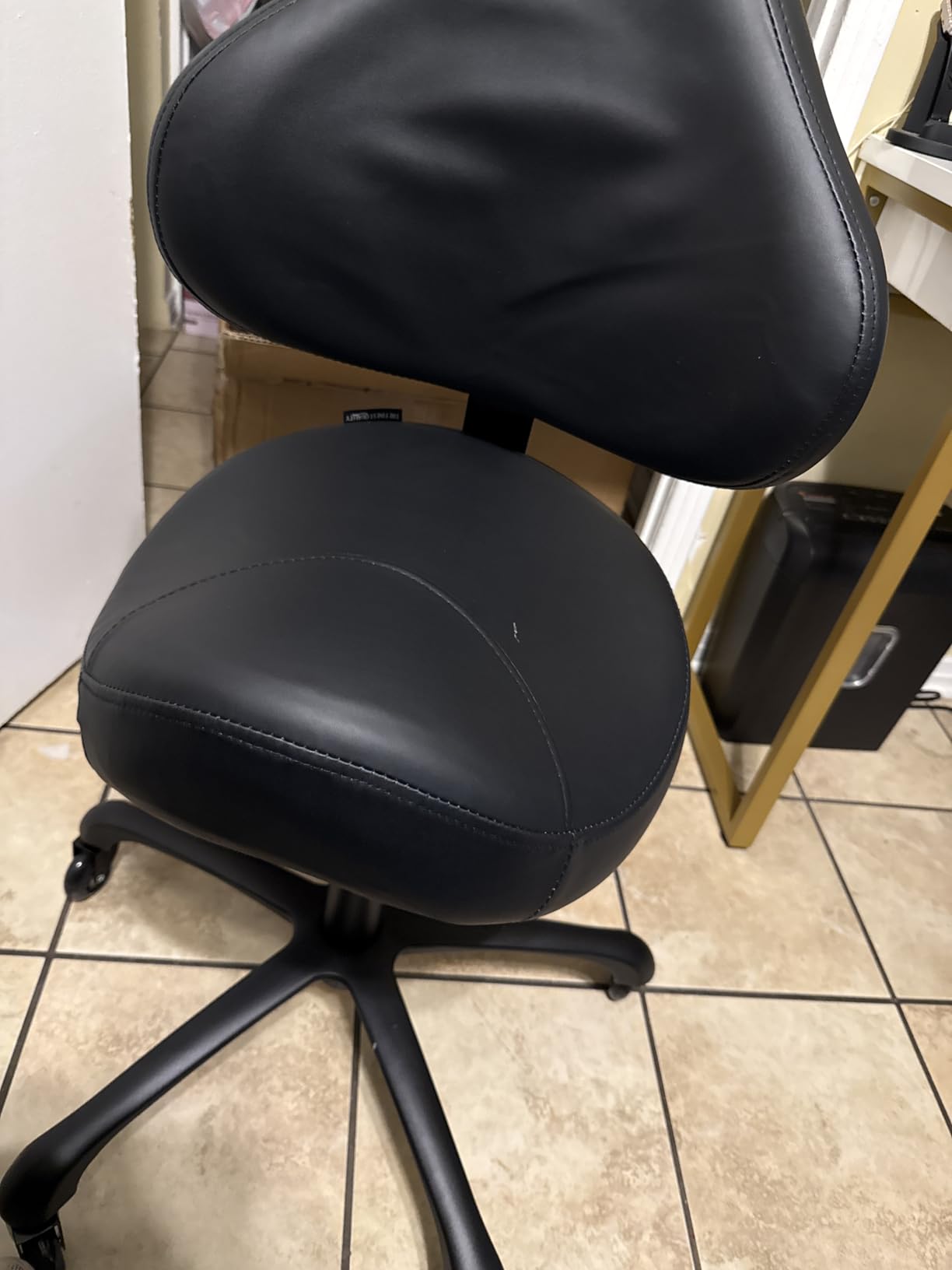 Ergonomic Saddle Chair with Back Support, Adjustable Rolling Stool | Aluminum Base · Adjustable Backrest · PU Casters · 400 lb Capacity · Dental, Salon, Spa & Office customer photo 2