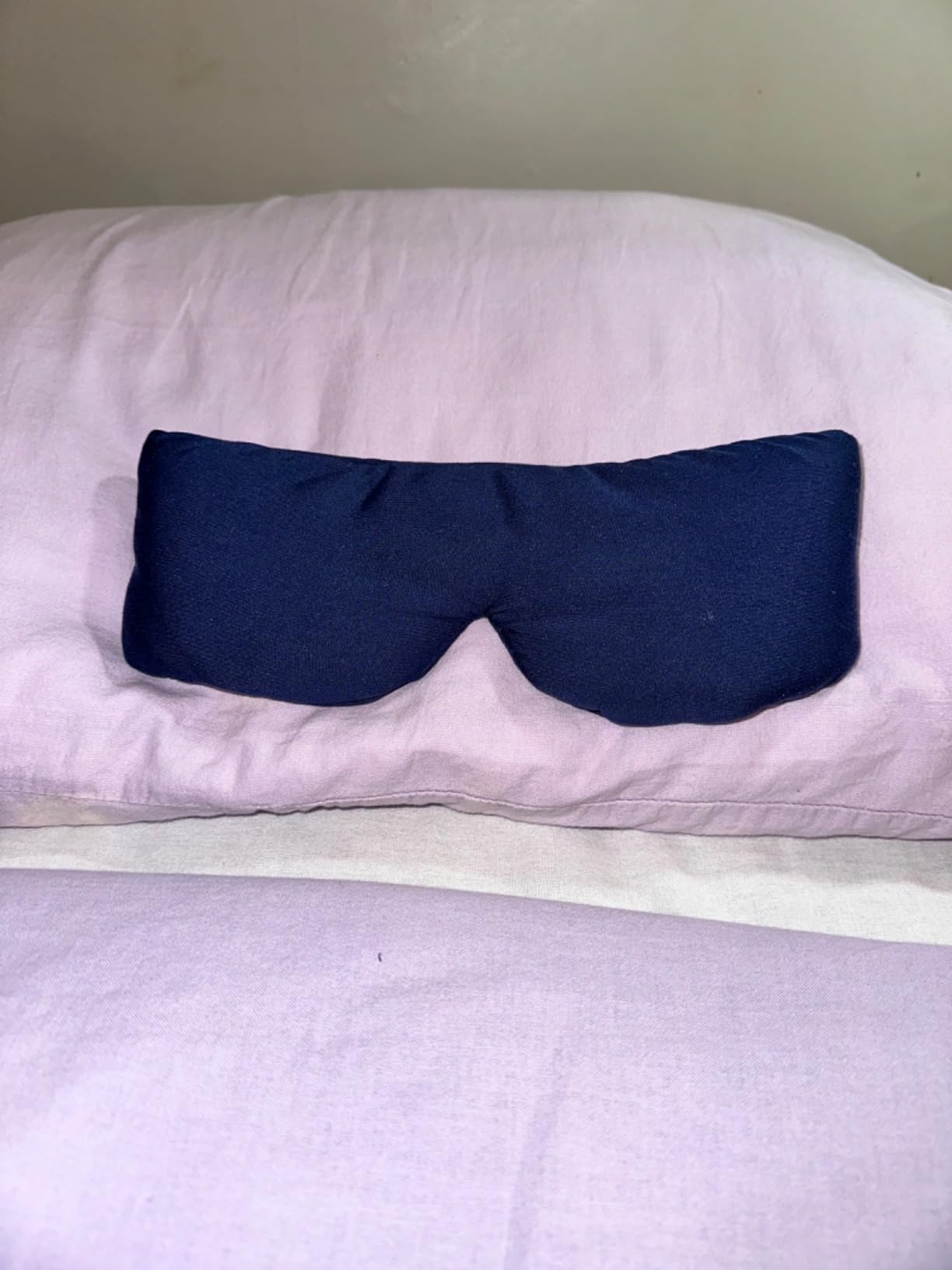 Bearaby Asteroid Grey Sleep Mask 23 inch x 4 inch Weighted Eye Mask for Sleeping 0.75 lbs 100% Light Blocking Mask for Travel and Rest Silky Soft Fabric for Deep Gentle Sleep customer photo 1