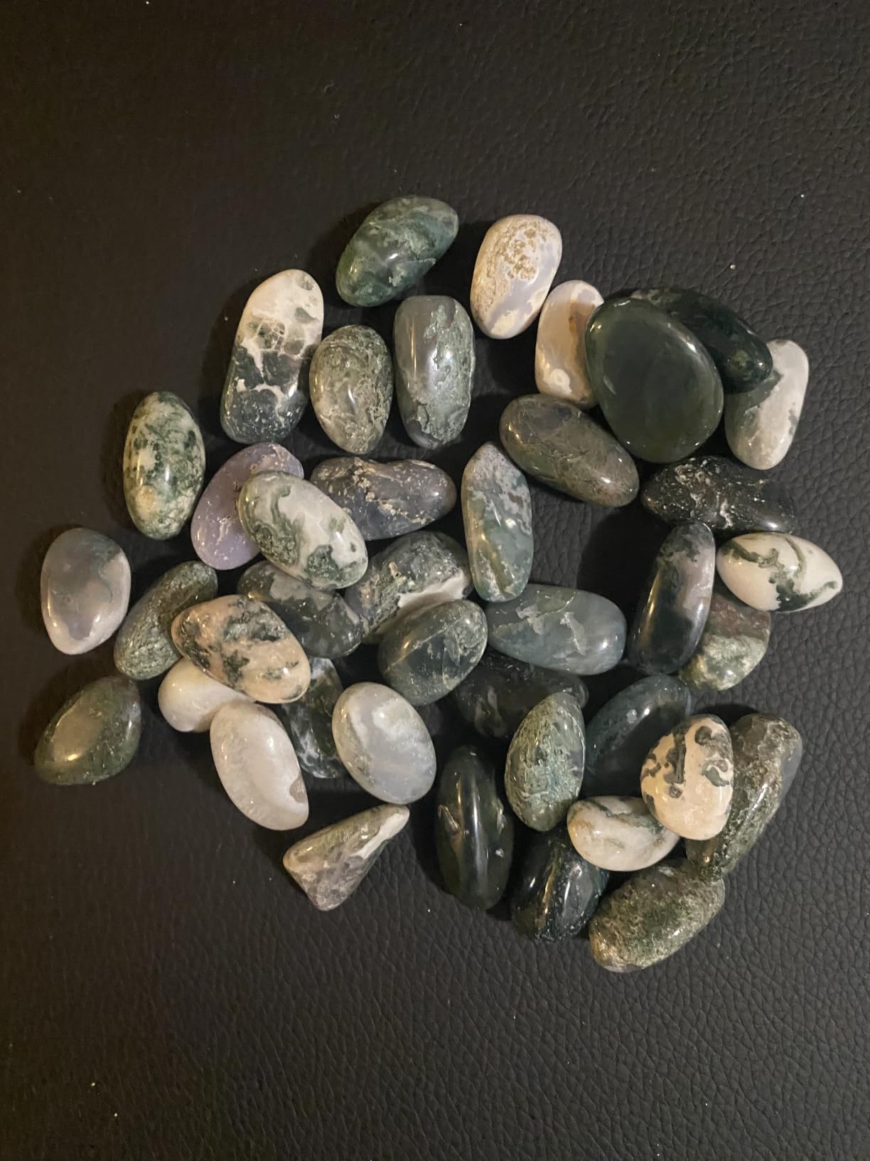 Moss Agate Healing Crystal Stone Set - 24 Pieces, 0.6