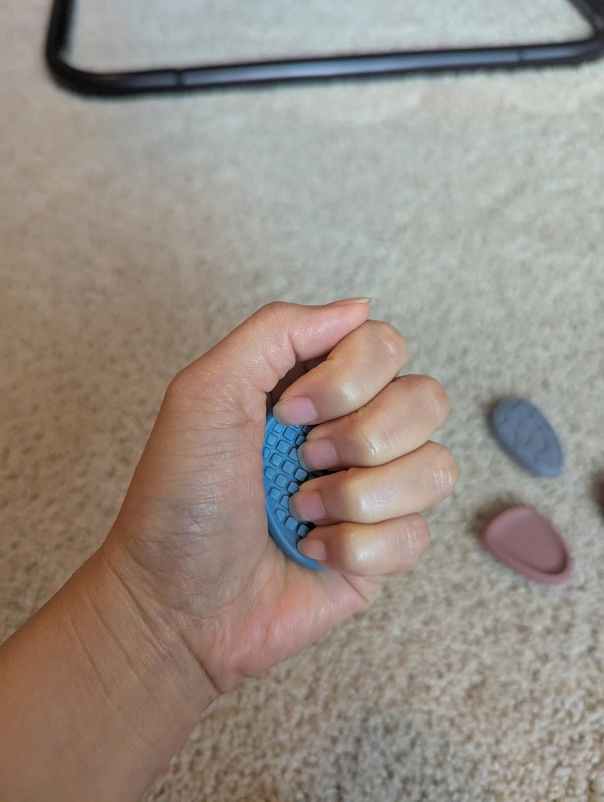 Fidget Toys Adults Sensory Stone: 8 Pack Texture Worry Stone for Kids Calming - Sensory Autism Toys for Stress Relief - Quiet Small Fidgets for Classroom Prizes customer photo 2