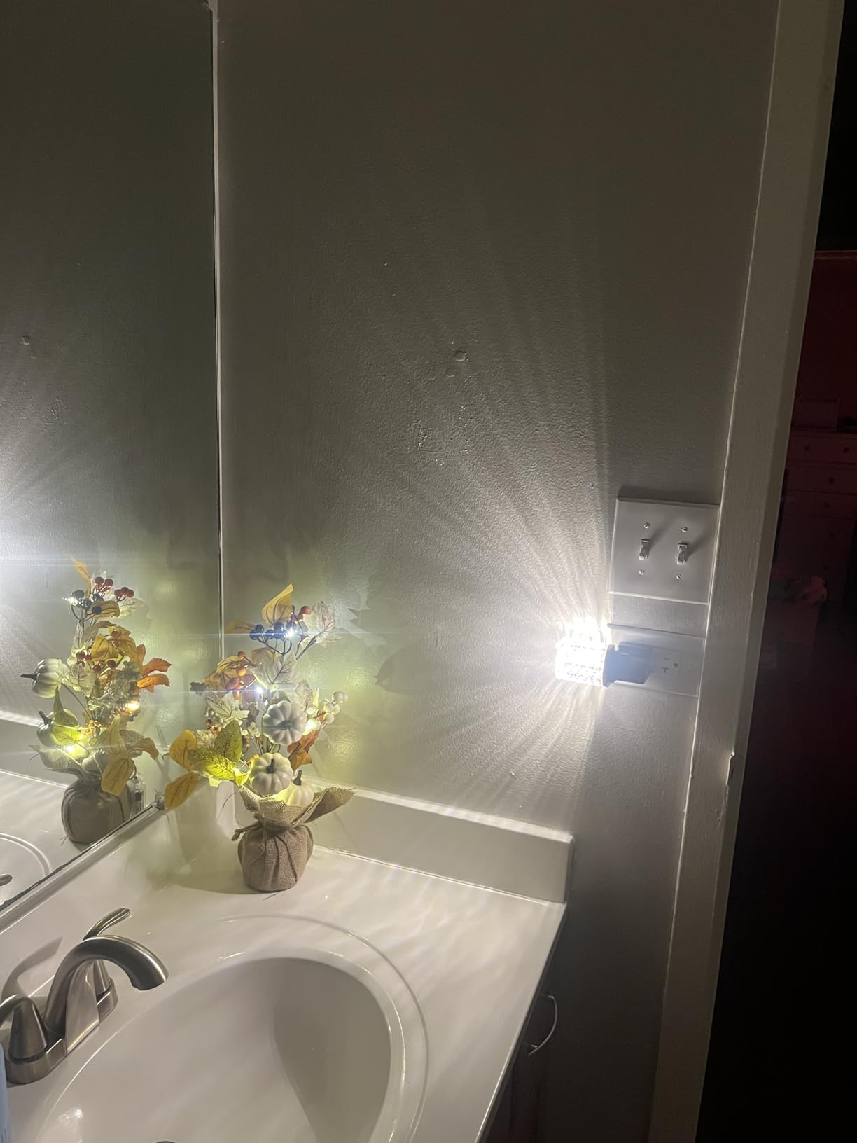 L LOHAS LED Night Light, Dimmable Night Lights Plug into Wall | Automatic Night Lights Plug in, Auto Light Sensor, 0-100LM Adjustable Brightness LED Night Light, Bedroom Hallway Home Decor customer photo 2