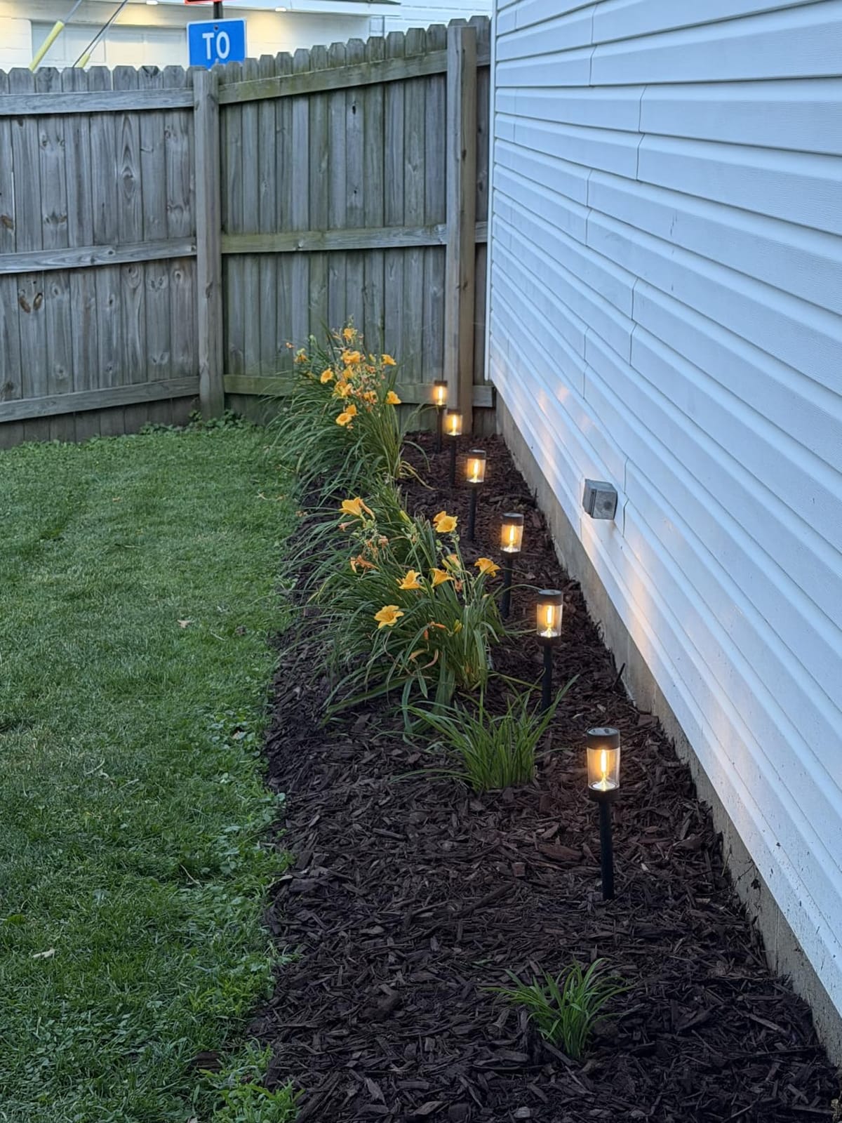 Eyrosa Solar Lights Outdoor, 12 Pack Waterproof Solar Landscape Lighting for Pathway Garden Yard Path Walkway Driveway Lawn Patio Outside Decor, Warm White customer photo 1