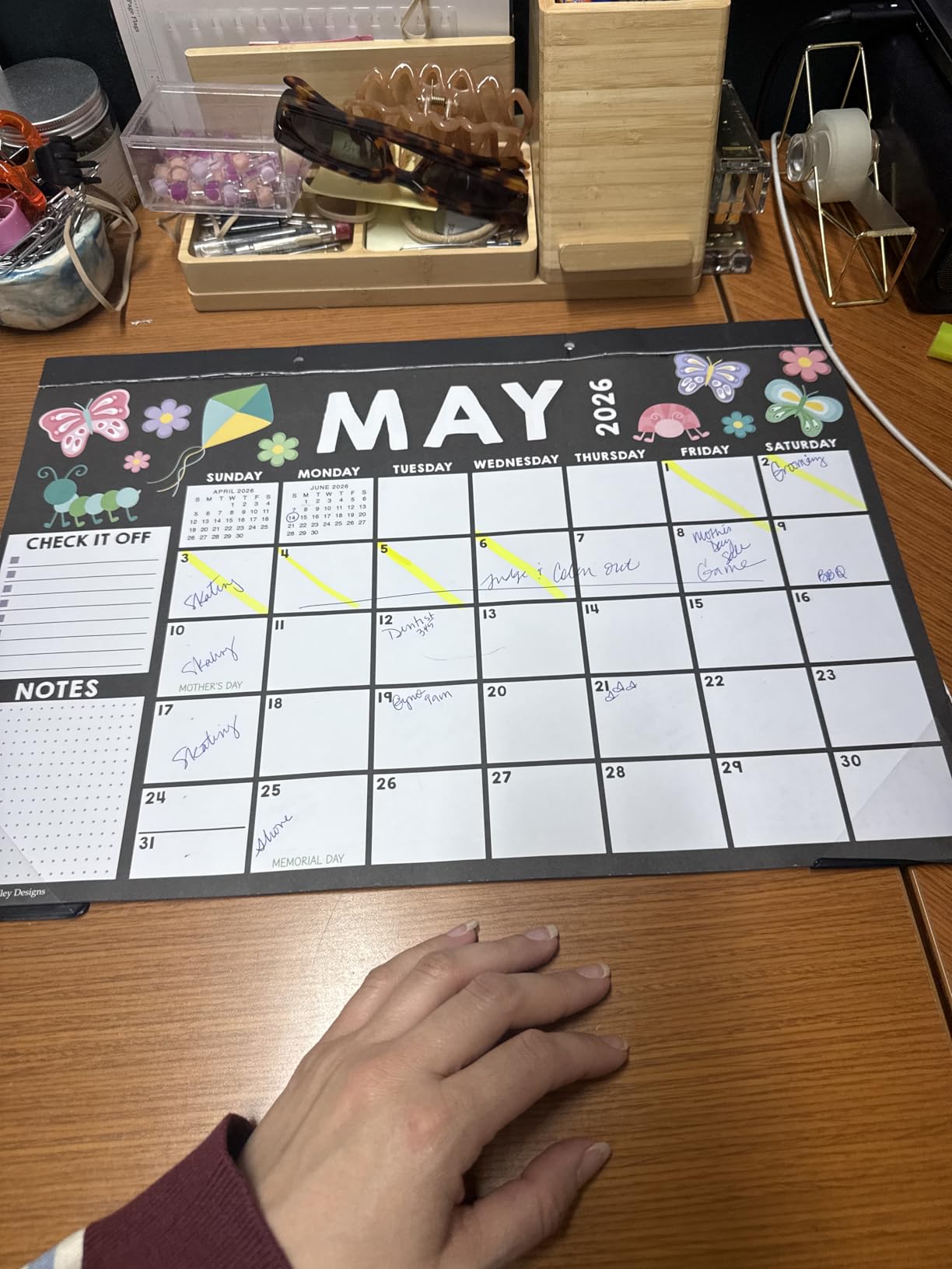 Hadley Designs Large Teacher Desk Calendar 2026-2027 - Desktop Calendar 2026, 18-Month Academic Desk Calendars for School, Home & Office, Cute Classroom Must Haves, Back to School Teacher Gifts customer photo 2