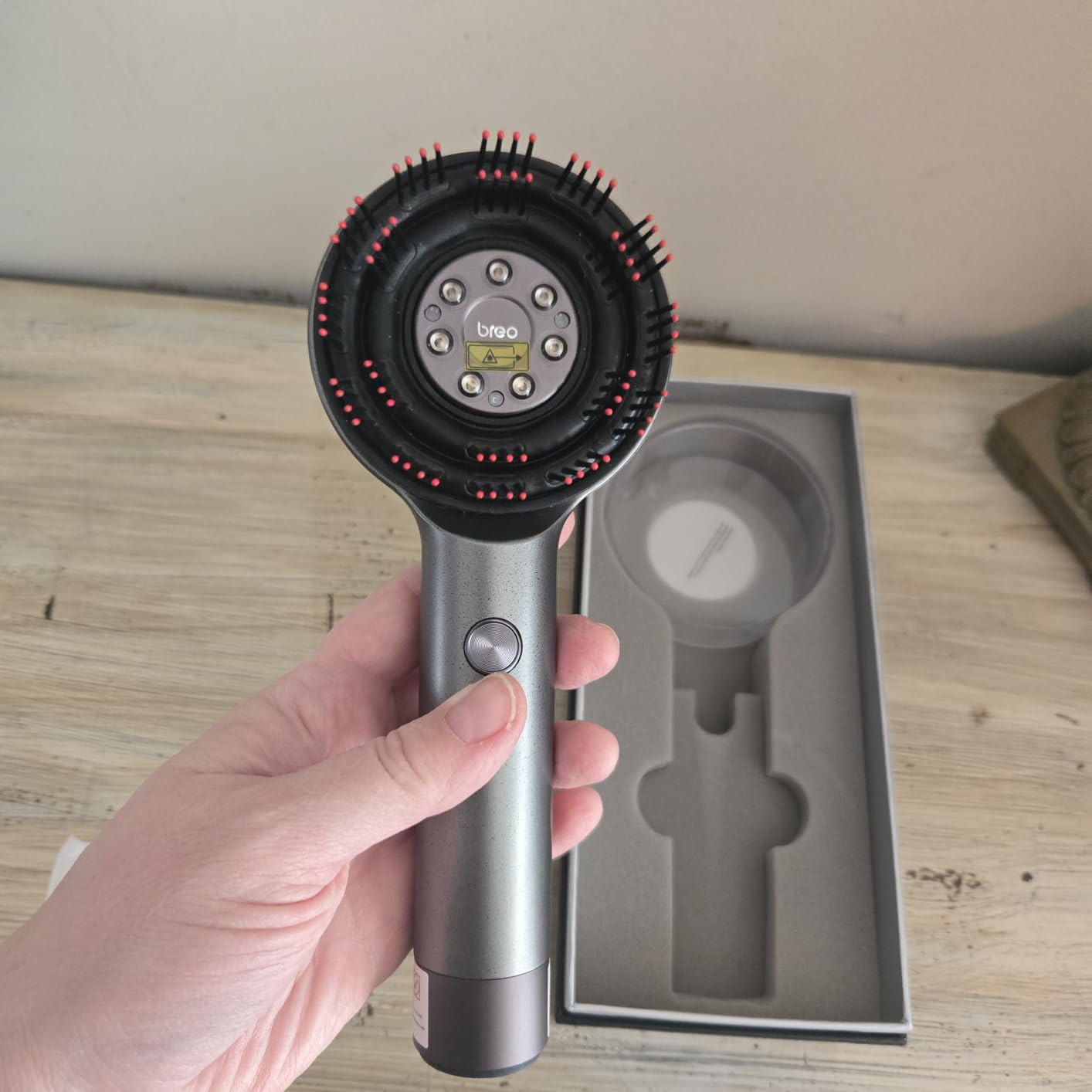 Breo Scalp 3L Electric Scalp Massager Brush with Red Light for Hair Growth | 360° Laser Hair Growth Comb with 650nm Infrared, Red light for Hair Regrowth,IPX7 Cordless for SPA, Home relaxation,Gifts customer photo 1